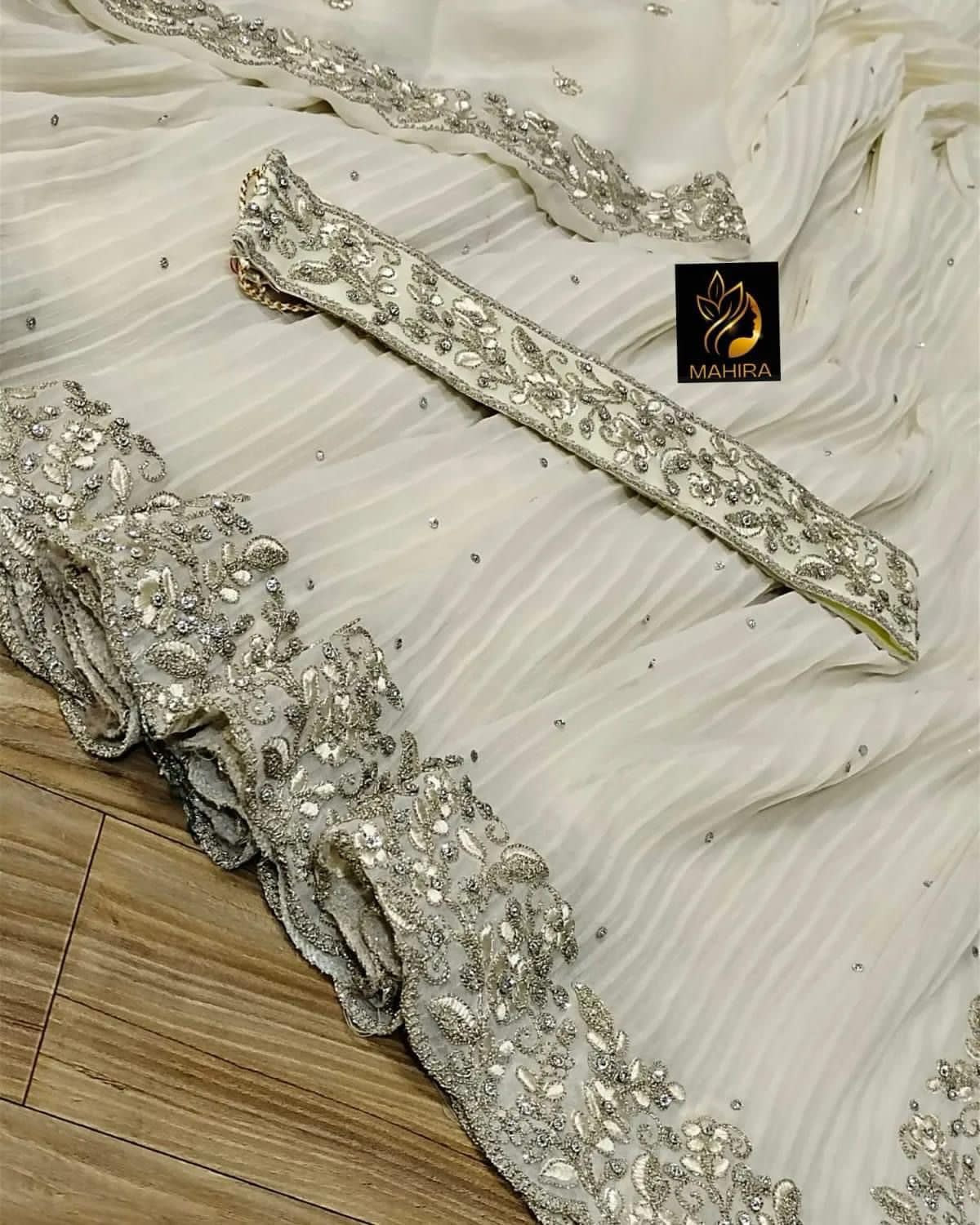 Pure Georgette crushed sarees with beautiful embroidery