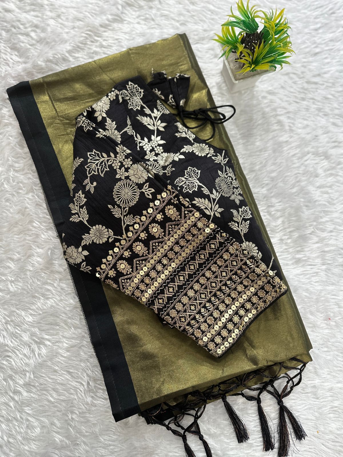 Soft organza tissue silk saree