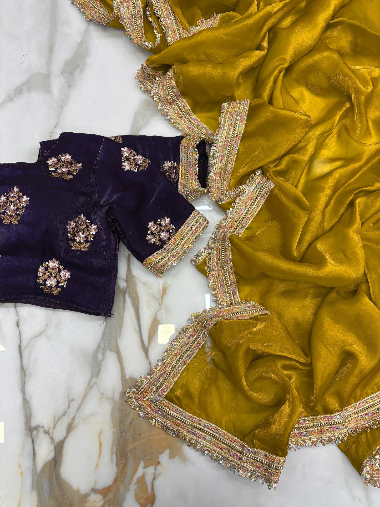 Soft and rich silk saree with designer lace ♥️