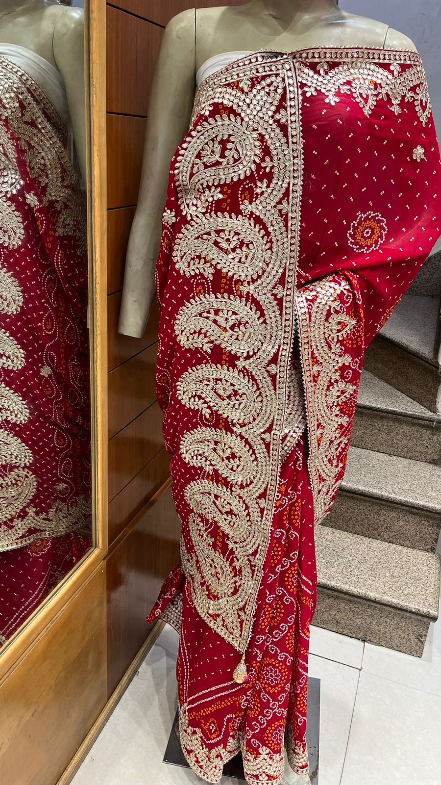Georgette bandhani Gotapatti saree