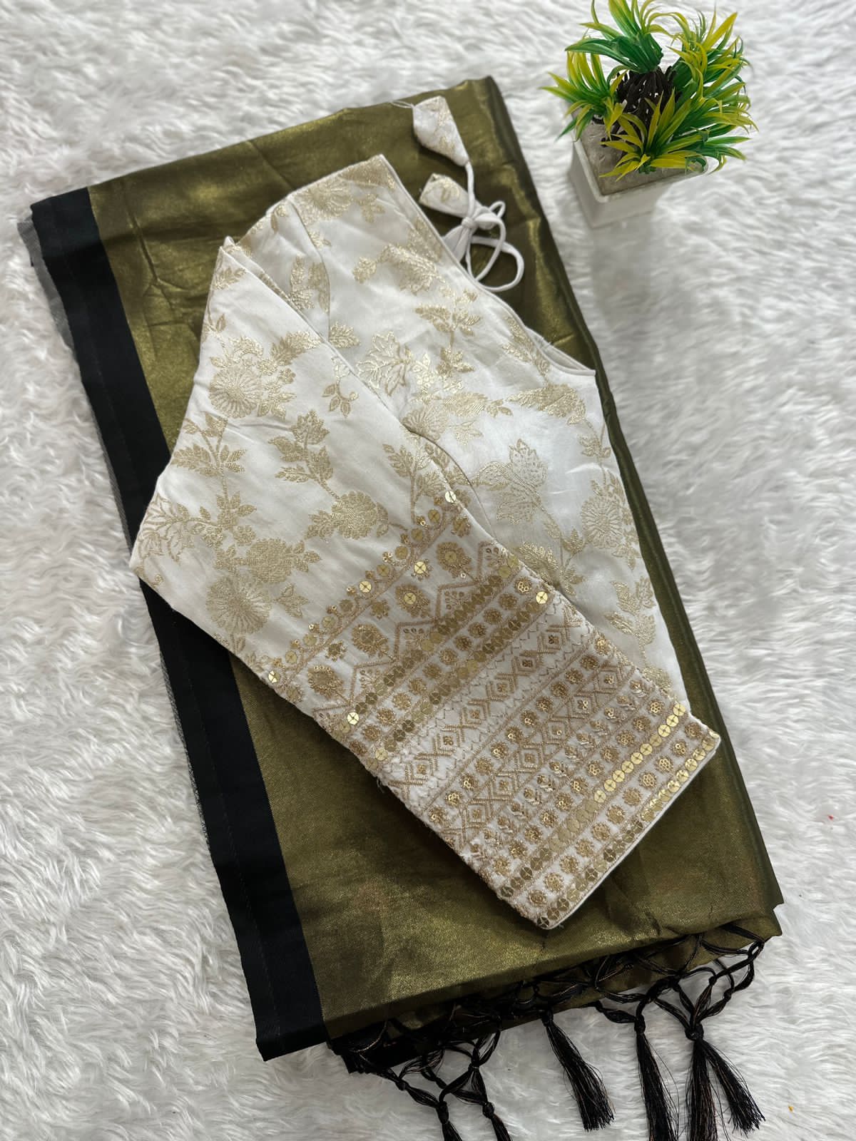 Soft organza tissue silk saree