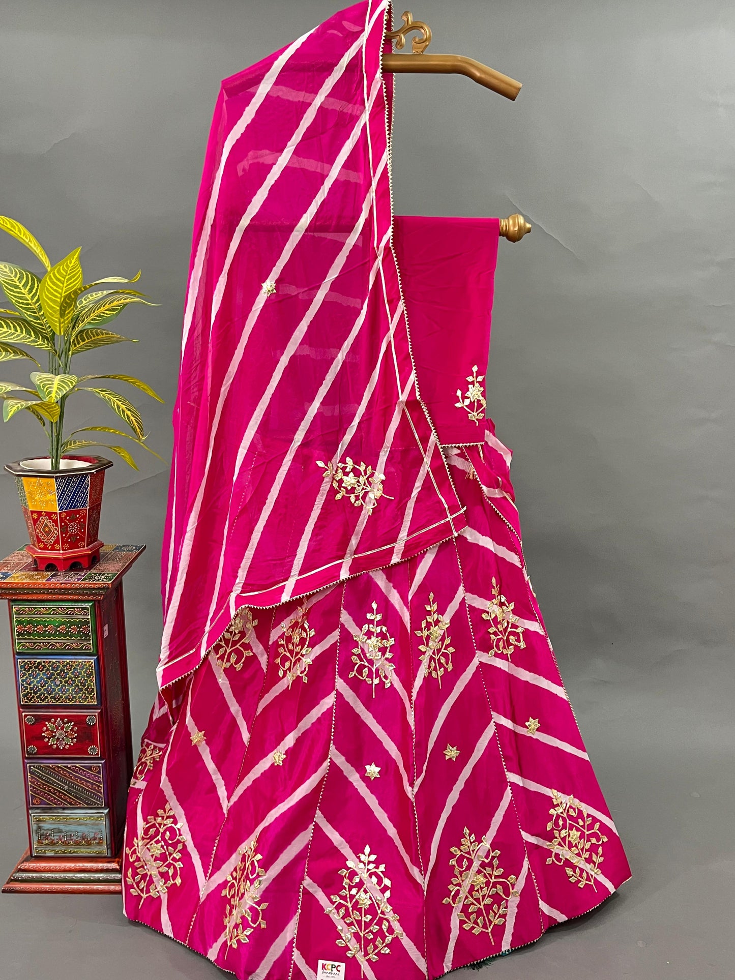 New Chinon Rajasthani Ethnic Kacha Gotapatti Work Jaipuri Traditional Leheriya Lehengas kml