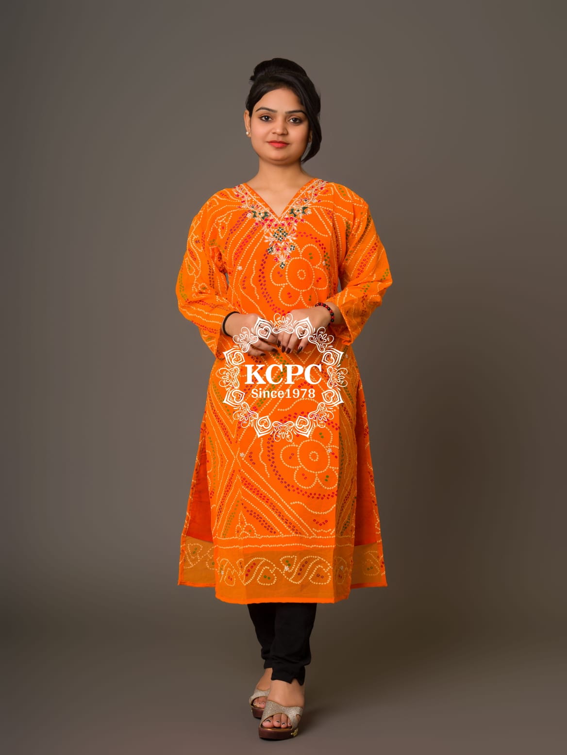 Latest orange kurtis hotsell