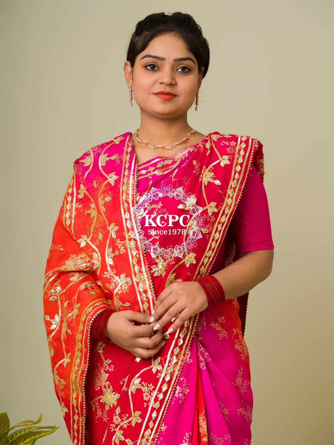 Pure Munga Silk Meenakari Banarasi Weaving Saree with Kacha Gotapatti Handwork smj
