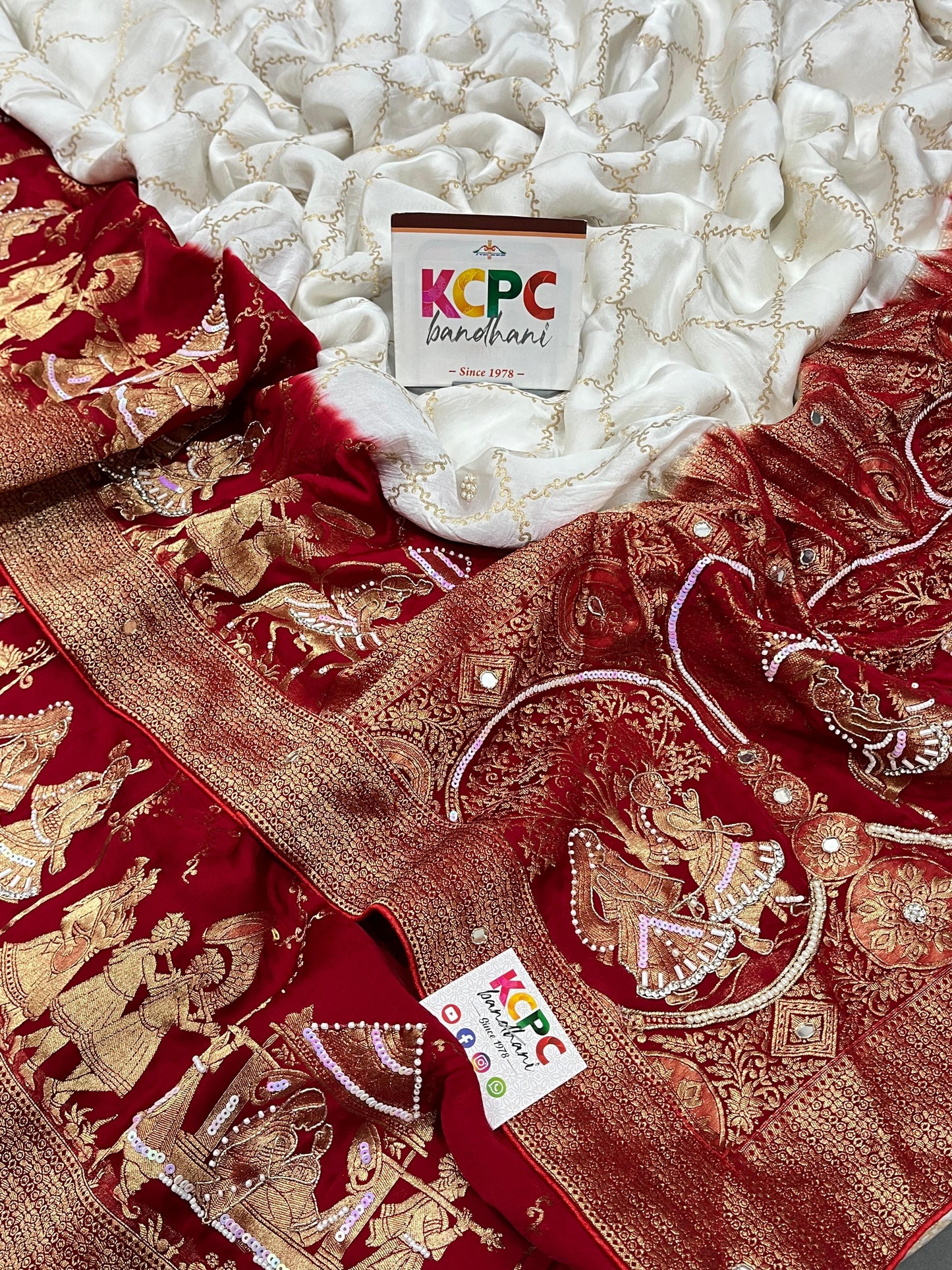 White Red Panetar Style Banarasi Saree in Gaji Silk Fabric and Handwork smj