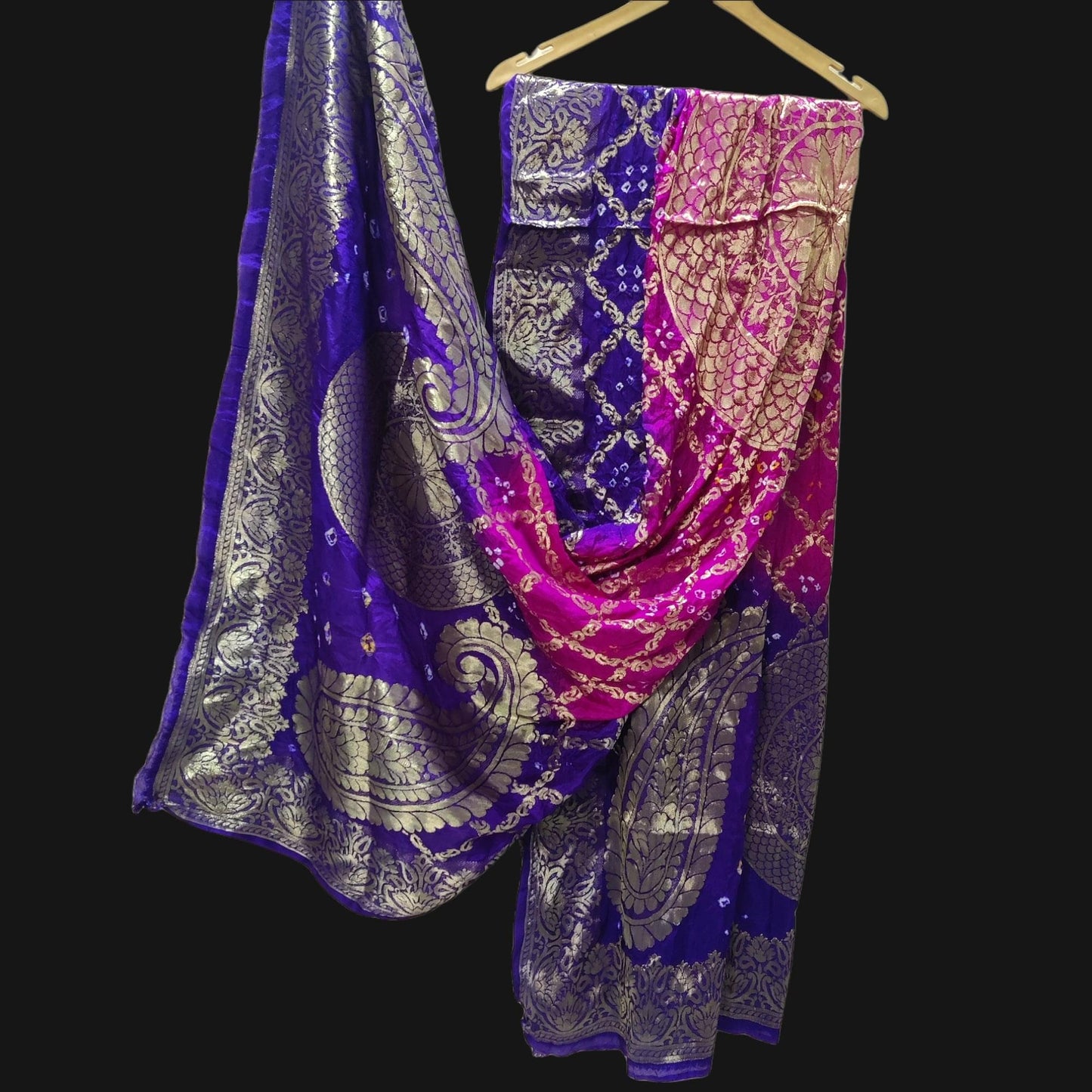 Banarasi Bandhej Gharchola Kerry Chand Dupatta Or Kc Pink Bengni