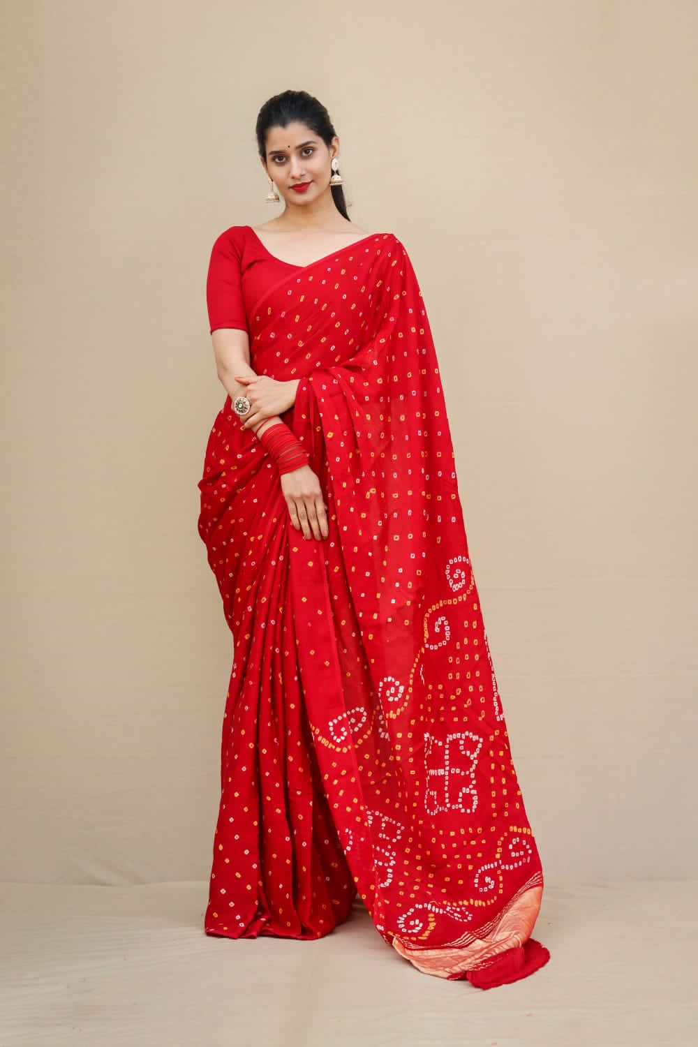 Pure Gaji Silk Bandhani Saree with blouse