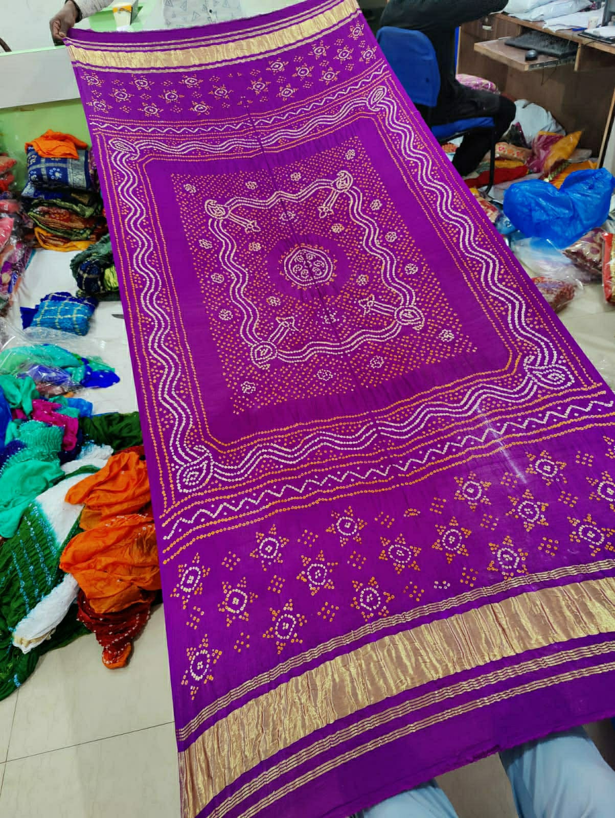 Pure Gaji Silk Bandhani chandokhani dupatta