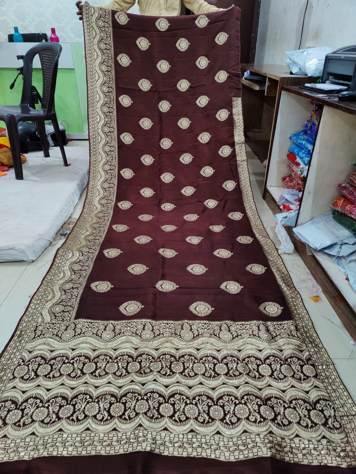 Pure upada munga water zari banarasi saree