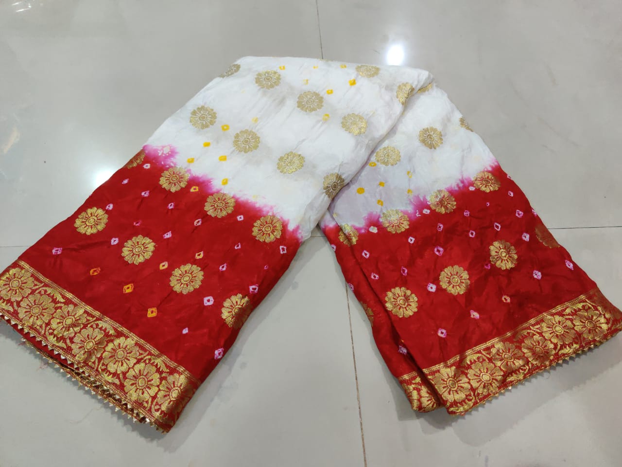 Pure Dolar Buti Tapeta Silk Zari Gotapatti Work Saree, IR