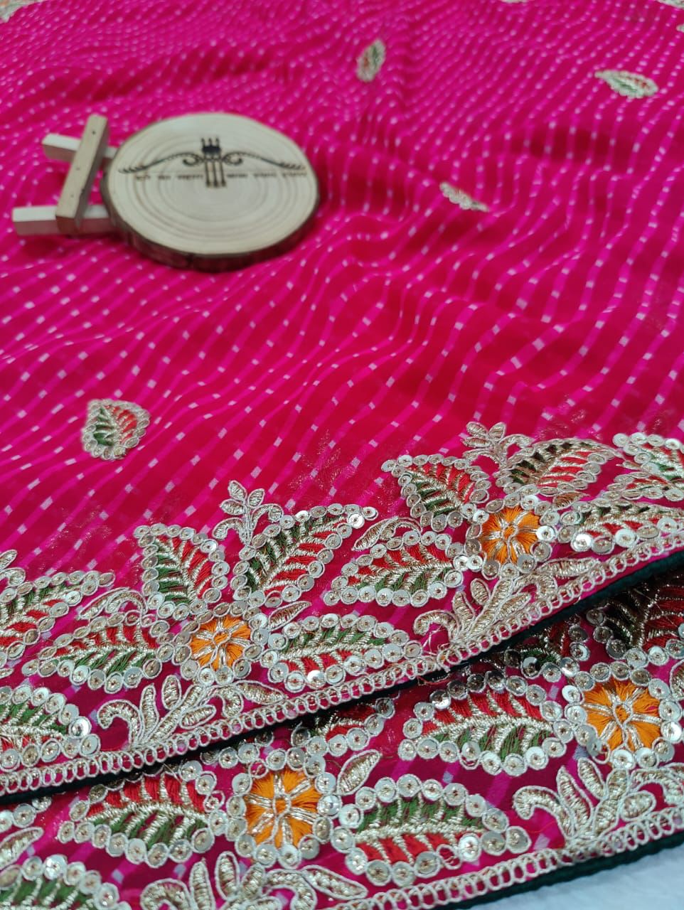 Heavy Pure Chunri And Muthda With Attractive Work Saree Vjt Nr Rani Saree