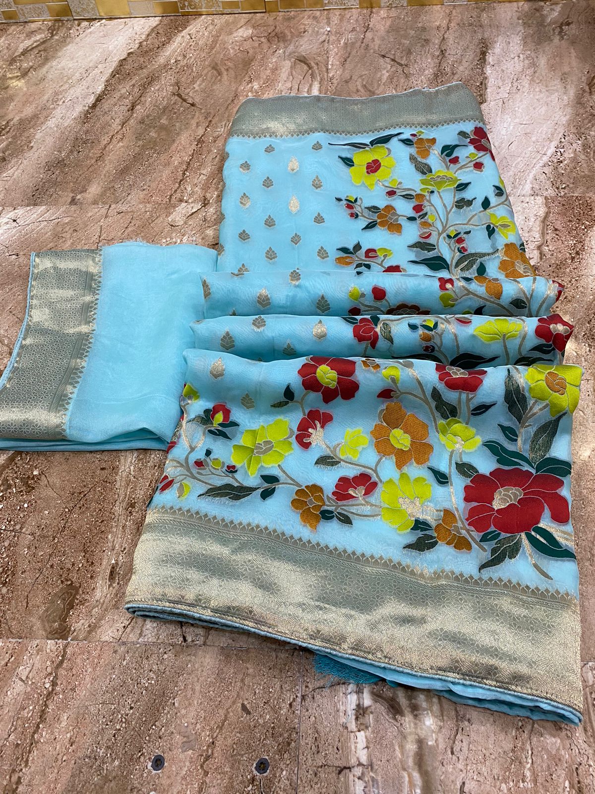 Beautiful party wear. Pure organza soft mx zari waiving banarasi saree, PUJI, NR