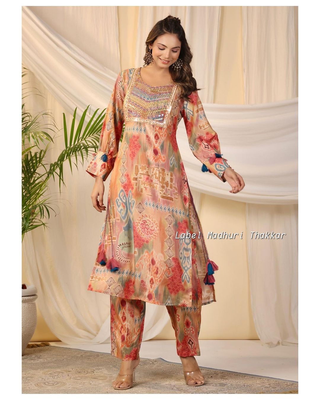 Beautiful Pure Decorated With Print Hand Embroidery Kurti Set Gs Nr Size L 40 Kurtis