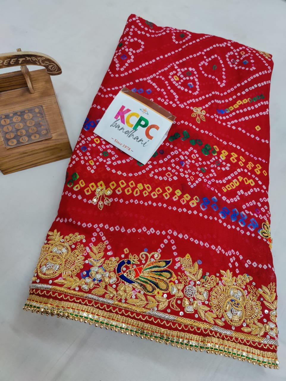 Pure Ojariya Handwork Zardoji Kolkata Special Marwari Chunri Odhna