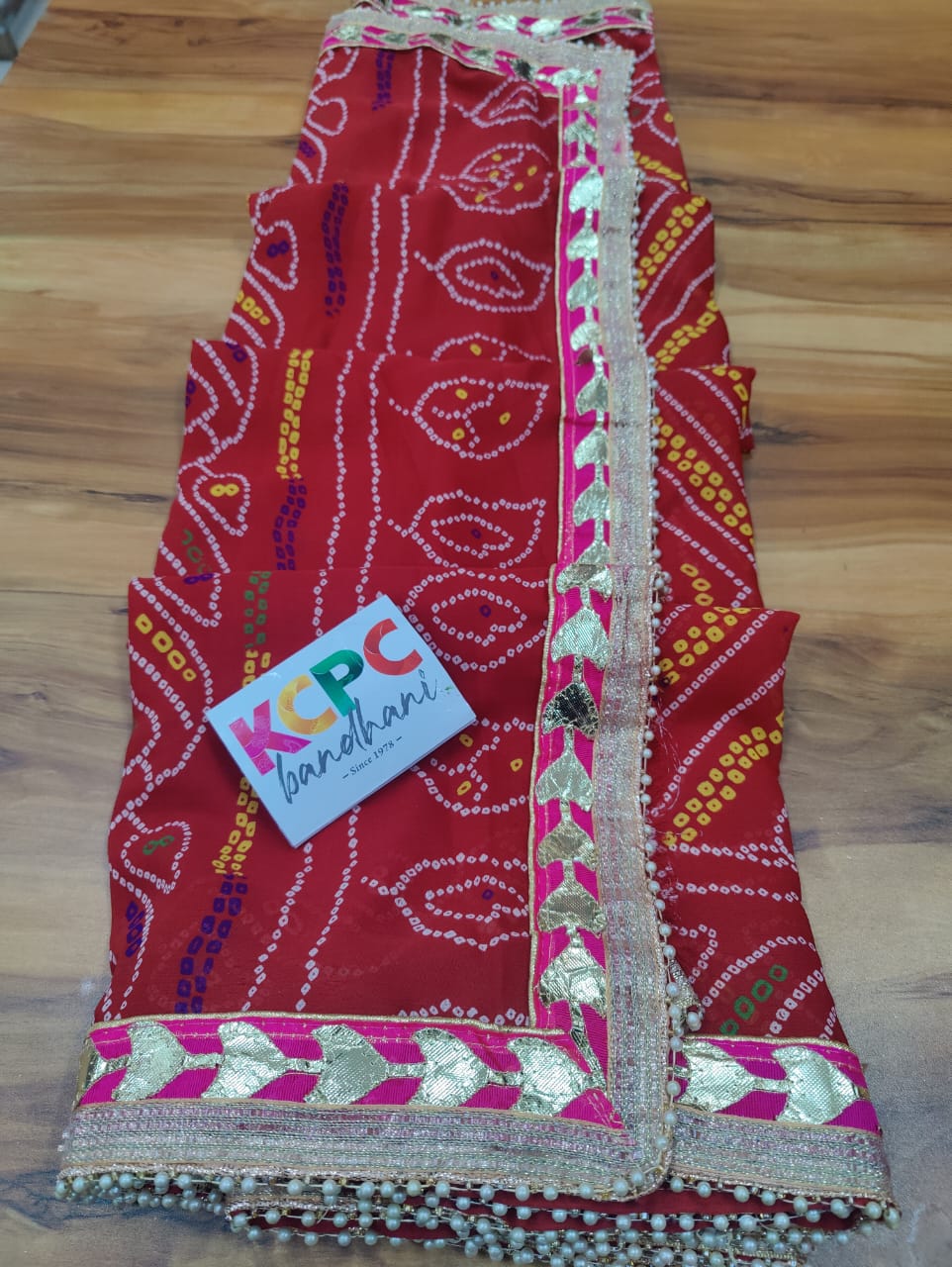Jaipuri Traditional Marwadi Chunri Saree in Ranial Moss Fabric with blouse
