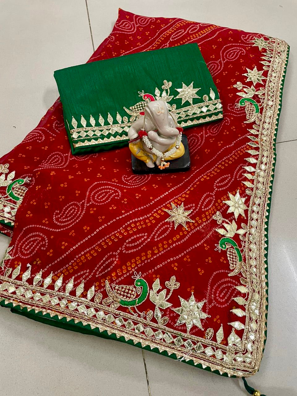 Pure georgette with gotapatti border
