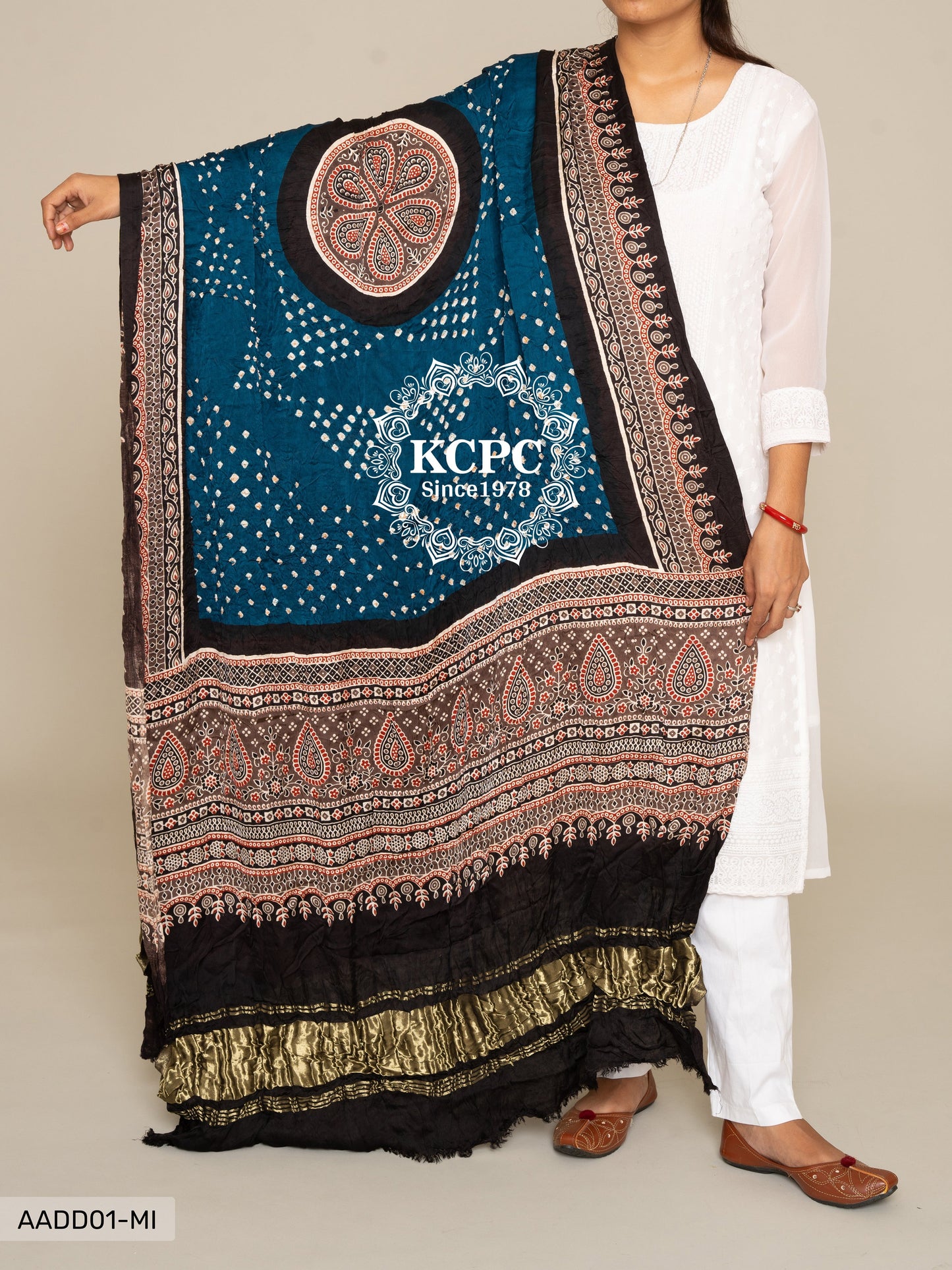 Kcpc Pure Gaji Silk Ajrakh Bandhani Dupatta Dr Kc