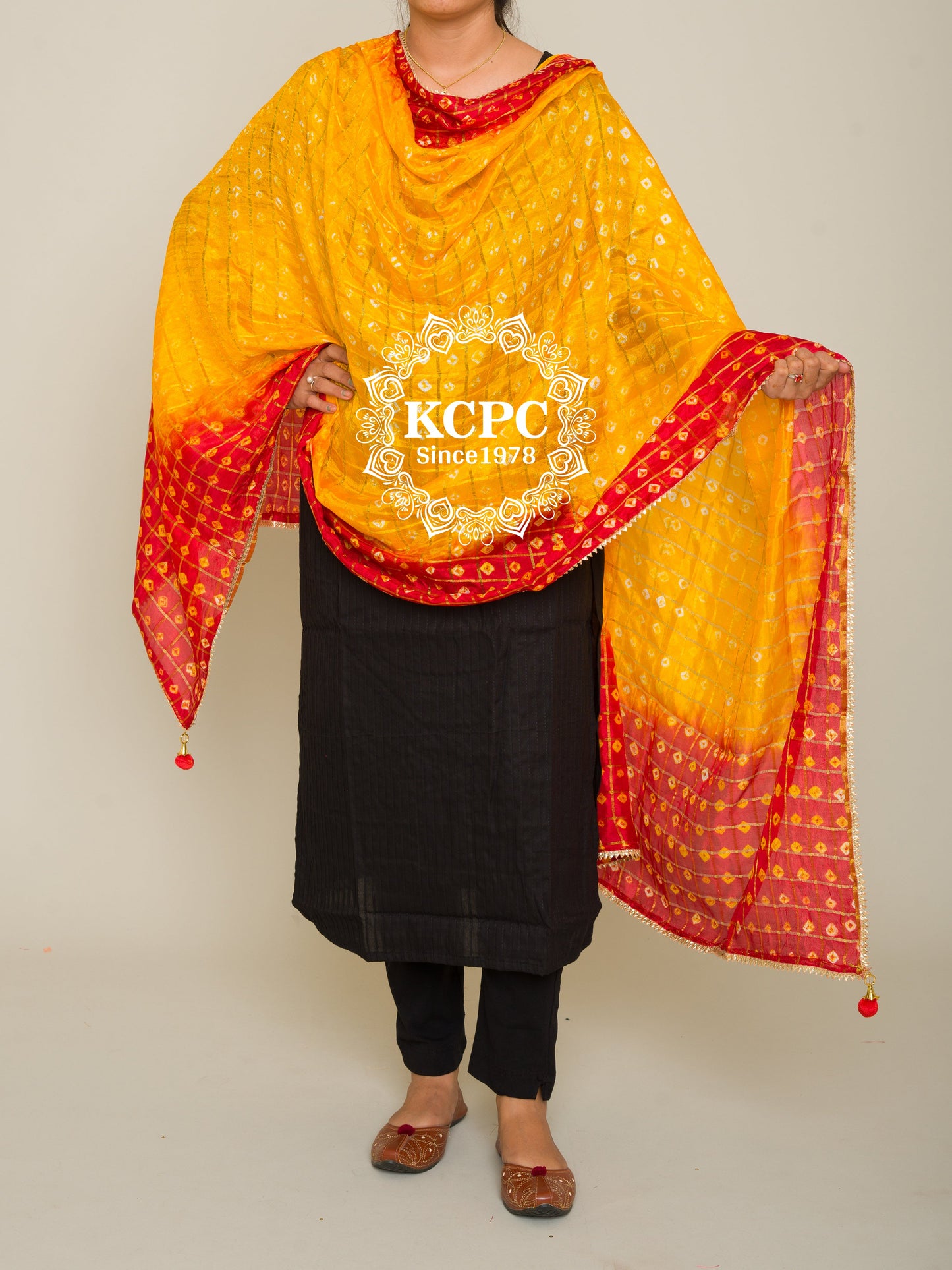 Latest Bandhani Mangal Path Ghatchola Dupatta