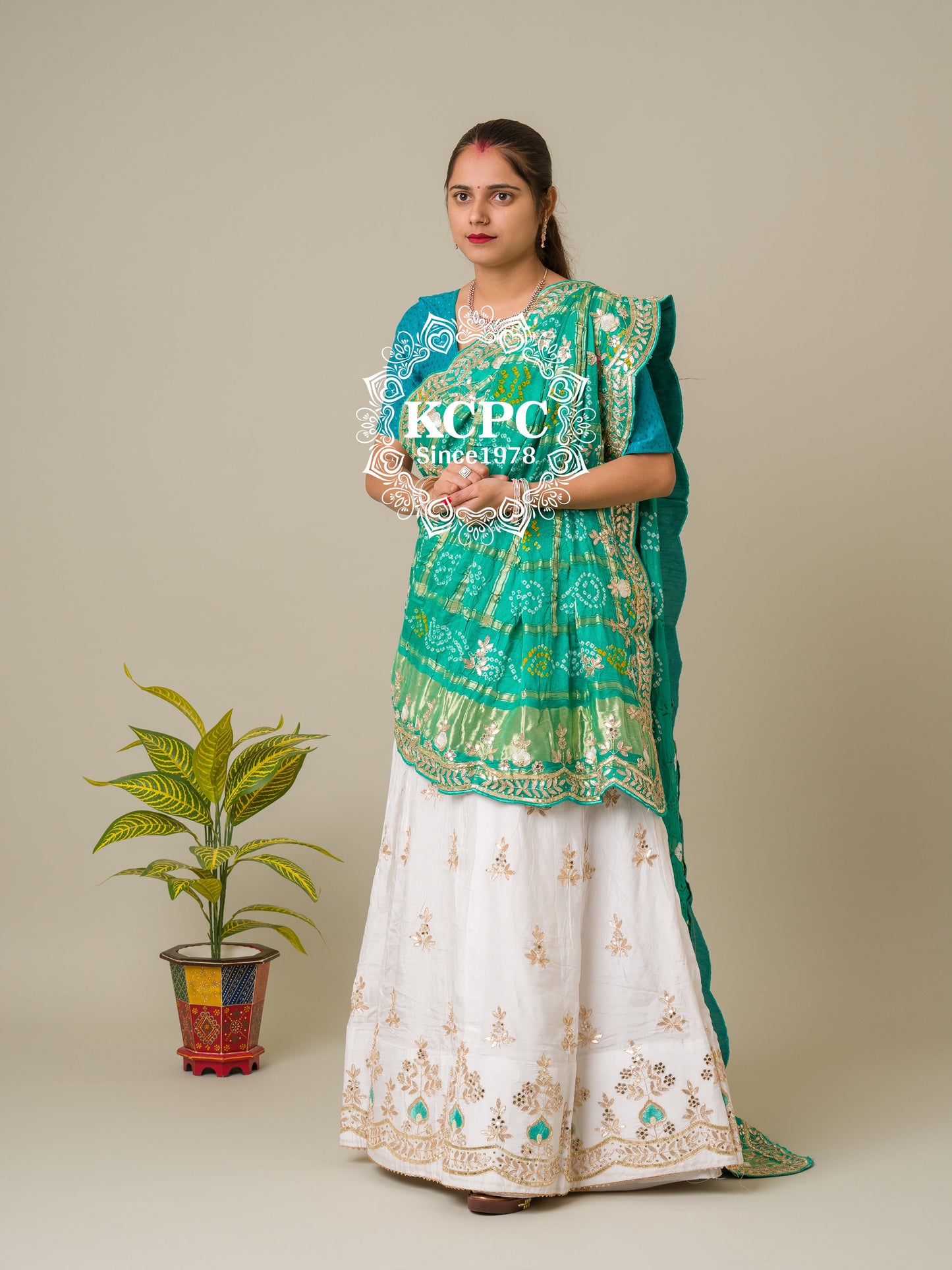 Pure upadasilk lehenga with pure gajji silk dupptta
Gotapatti zardoji moti foil work