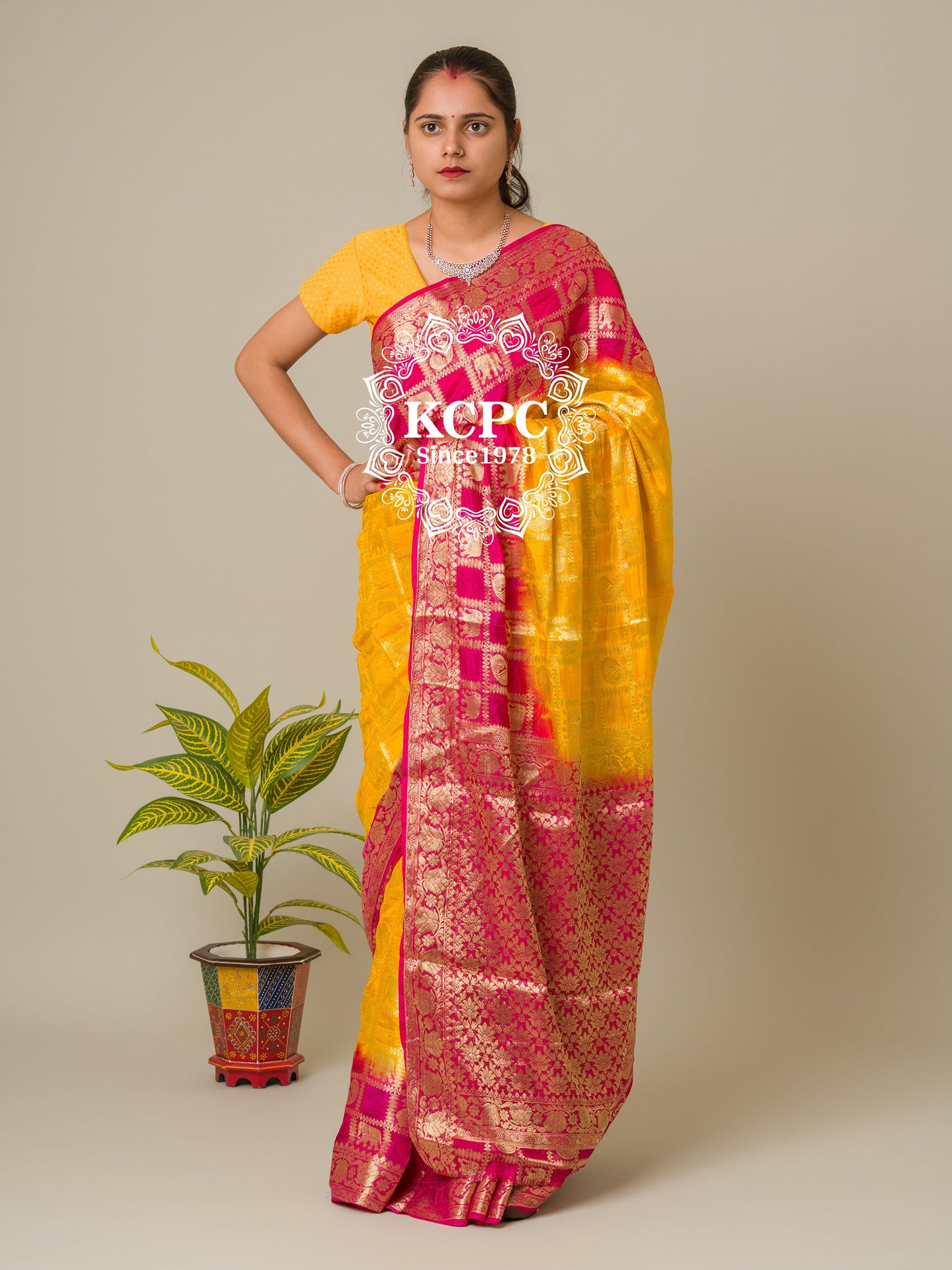 Heavy Zari Fabric Ghadchola Banarsi Silk Saree,KC,IR