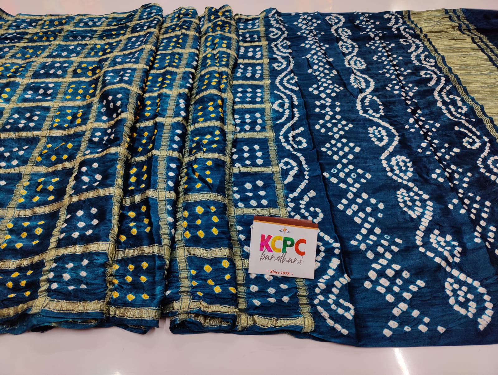 Pure Gaji Silk Bandhani Ghatchola Saree With Lagdi Patta Pallu Kcpc Nr Morkhanti