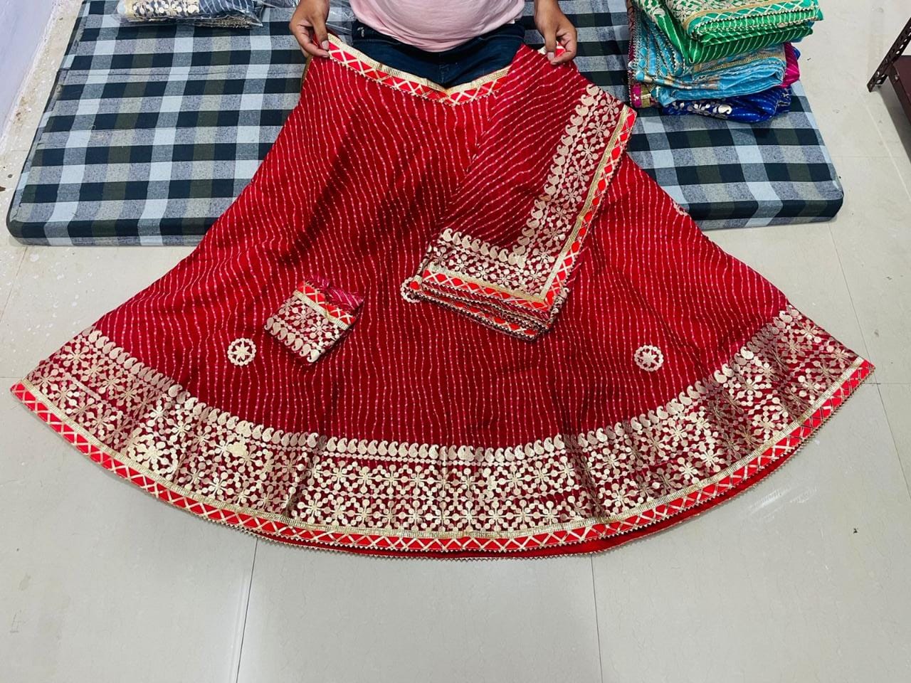 Rajasthani Lahariya Kotta Doriya Gharchola Gotaptti Lehenga Kml Or Red Lehenga