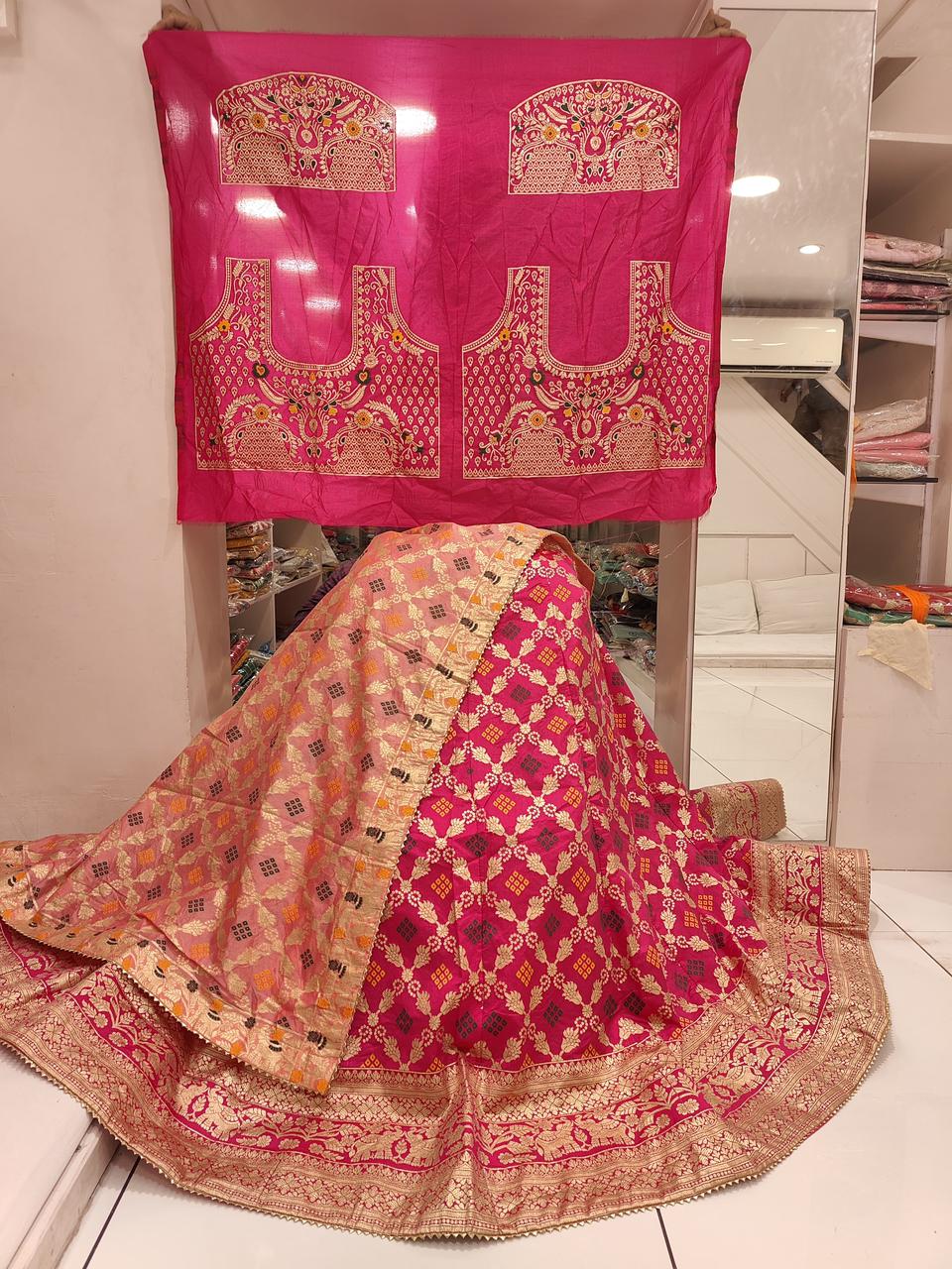 Pure Banarasi Dola Silk With Jaipuri Dai With Zari Work Lehenga Bitu Nr Pink Cream