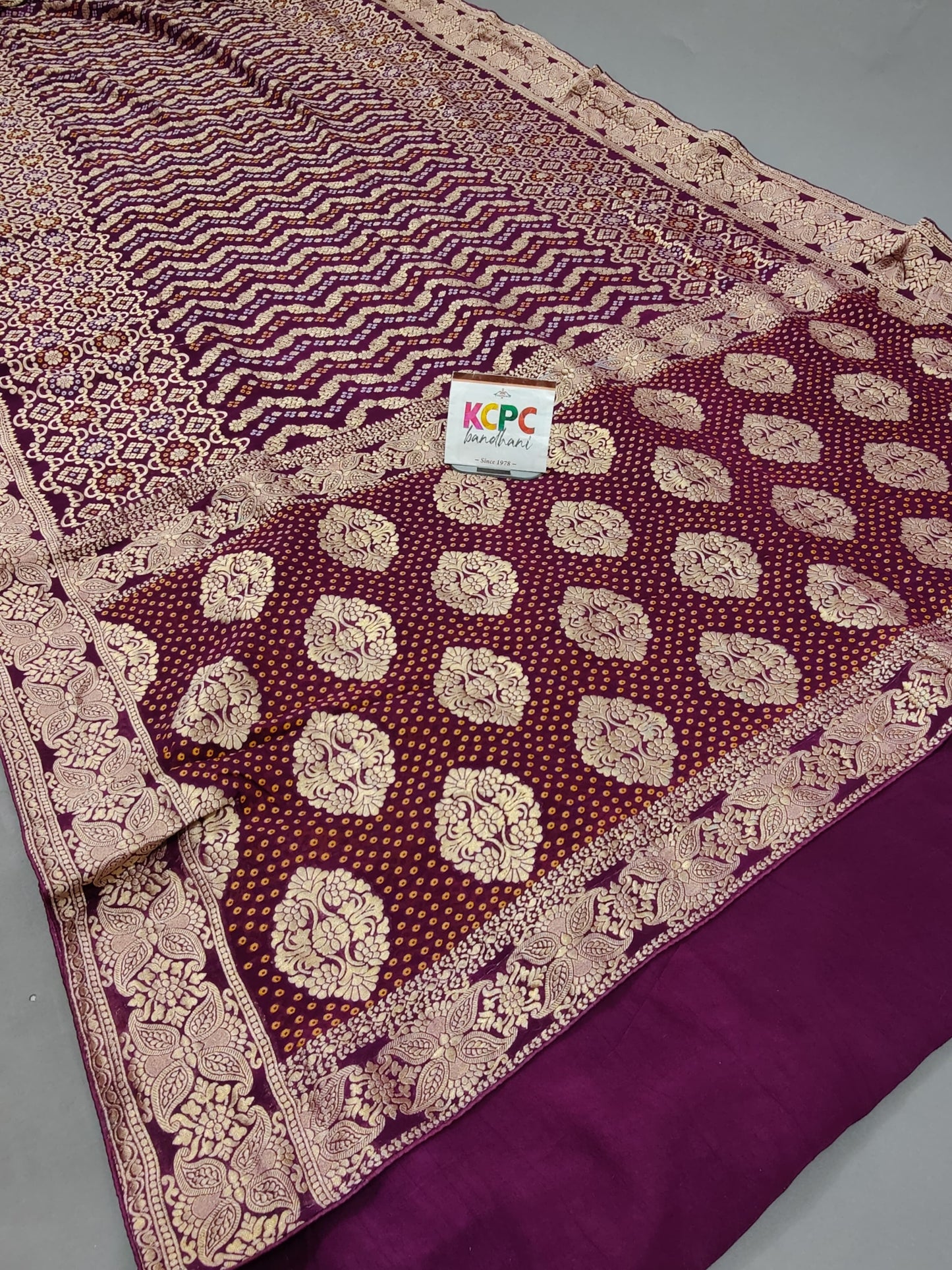 New Pure Georgette Banarasi Neemzari Bandhej Weaving Gharchola Saree RG