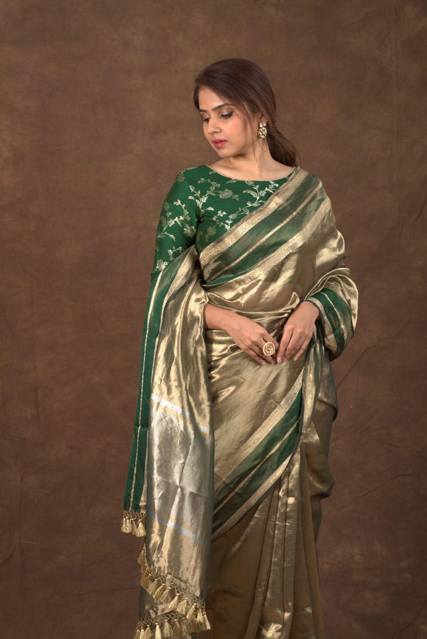 Pure Tissue Banarasi Handloom Saree with blouse