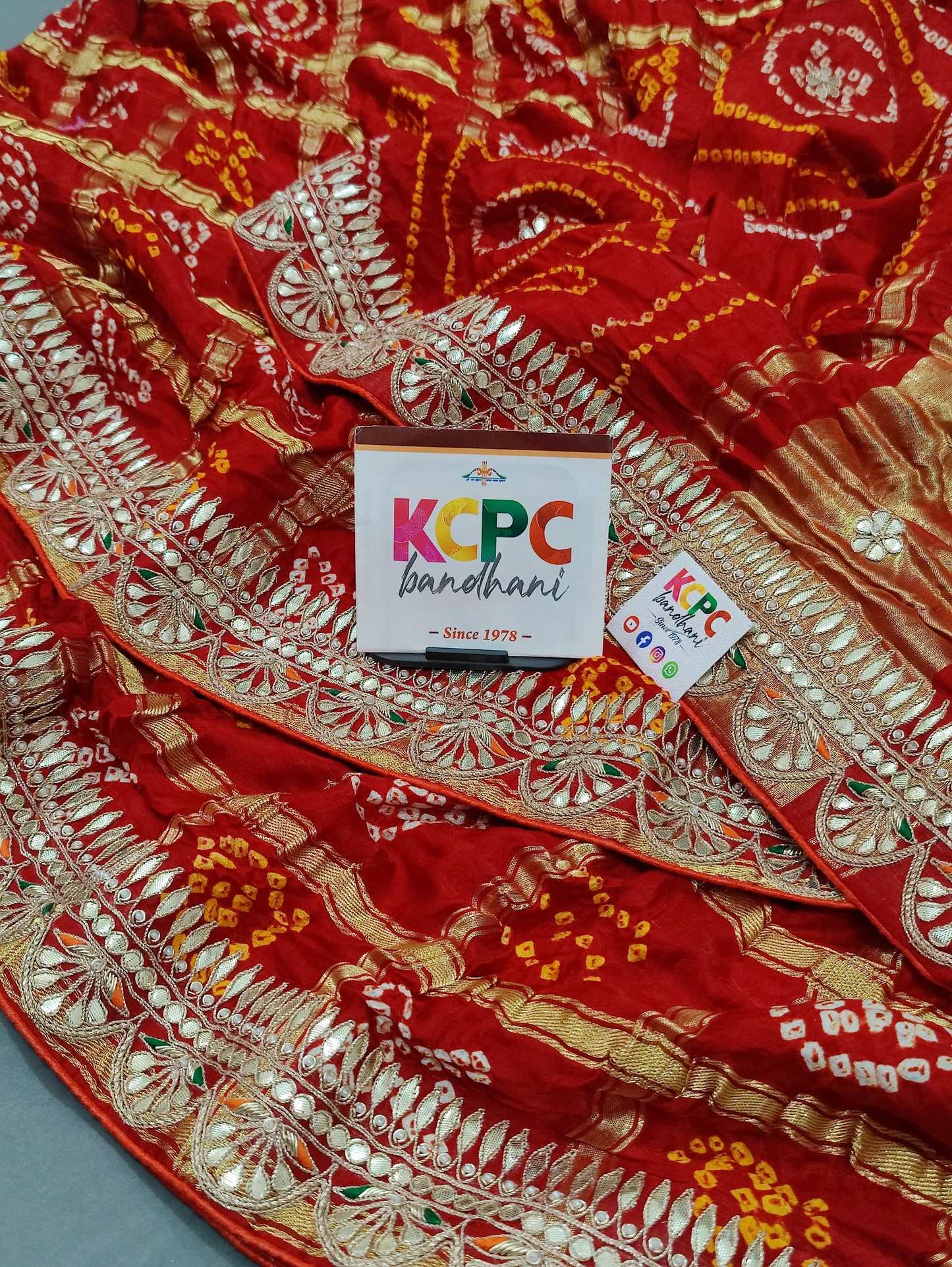 Latest New Pure Gaji Silk Bandhani Gota Patti Work Saree with Blouse KCPC, Amt