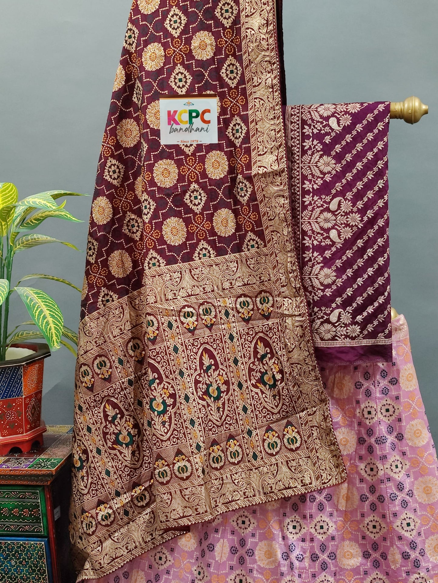 Pure banarasi dolo silk lehenga with zari work lehenga,Btu