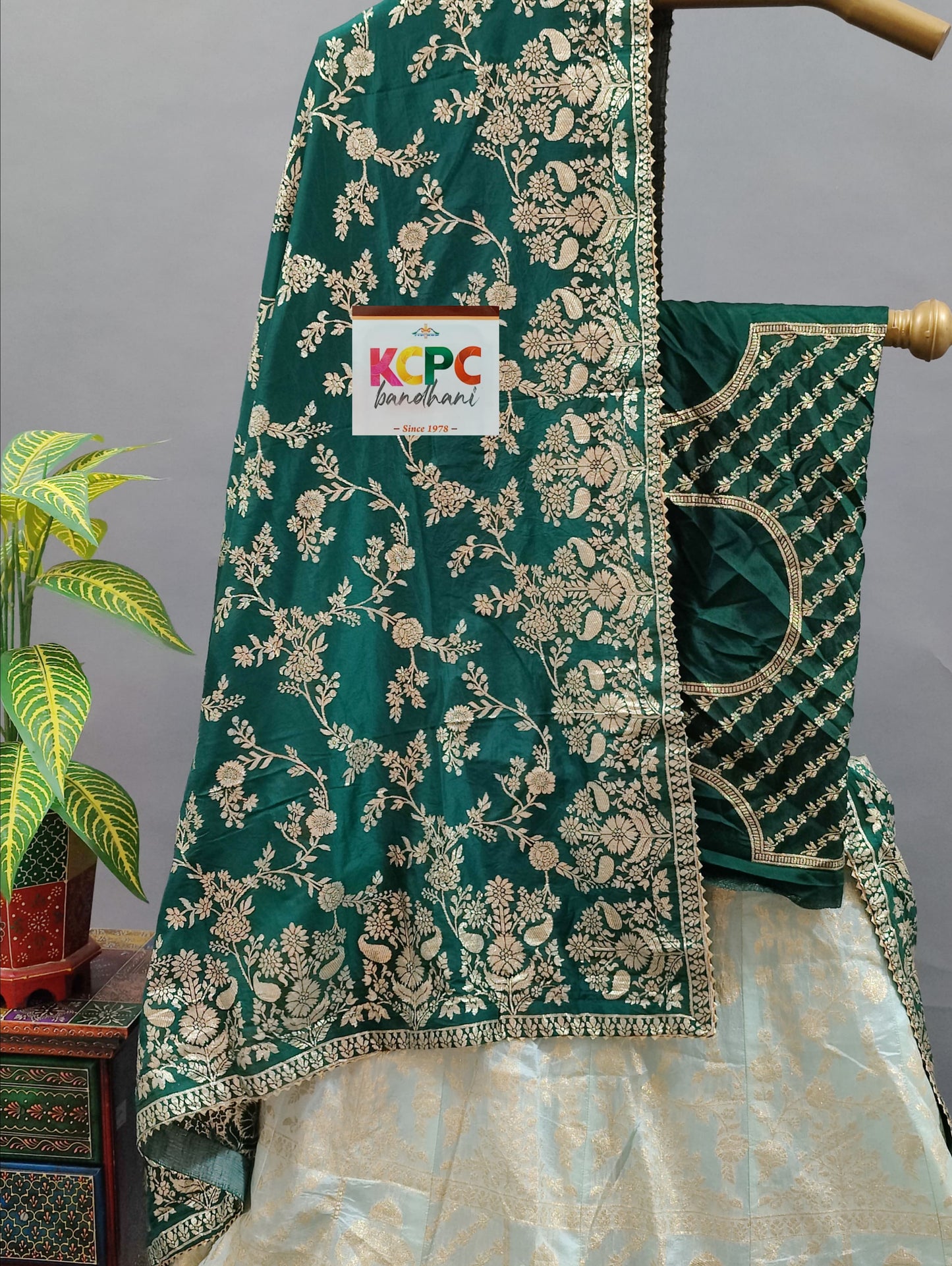 Pure banarasi dola silk lehenga with zari work lehenga, BTU