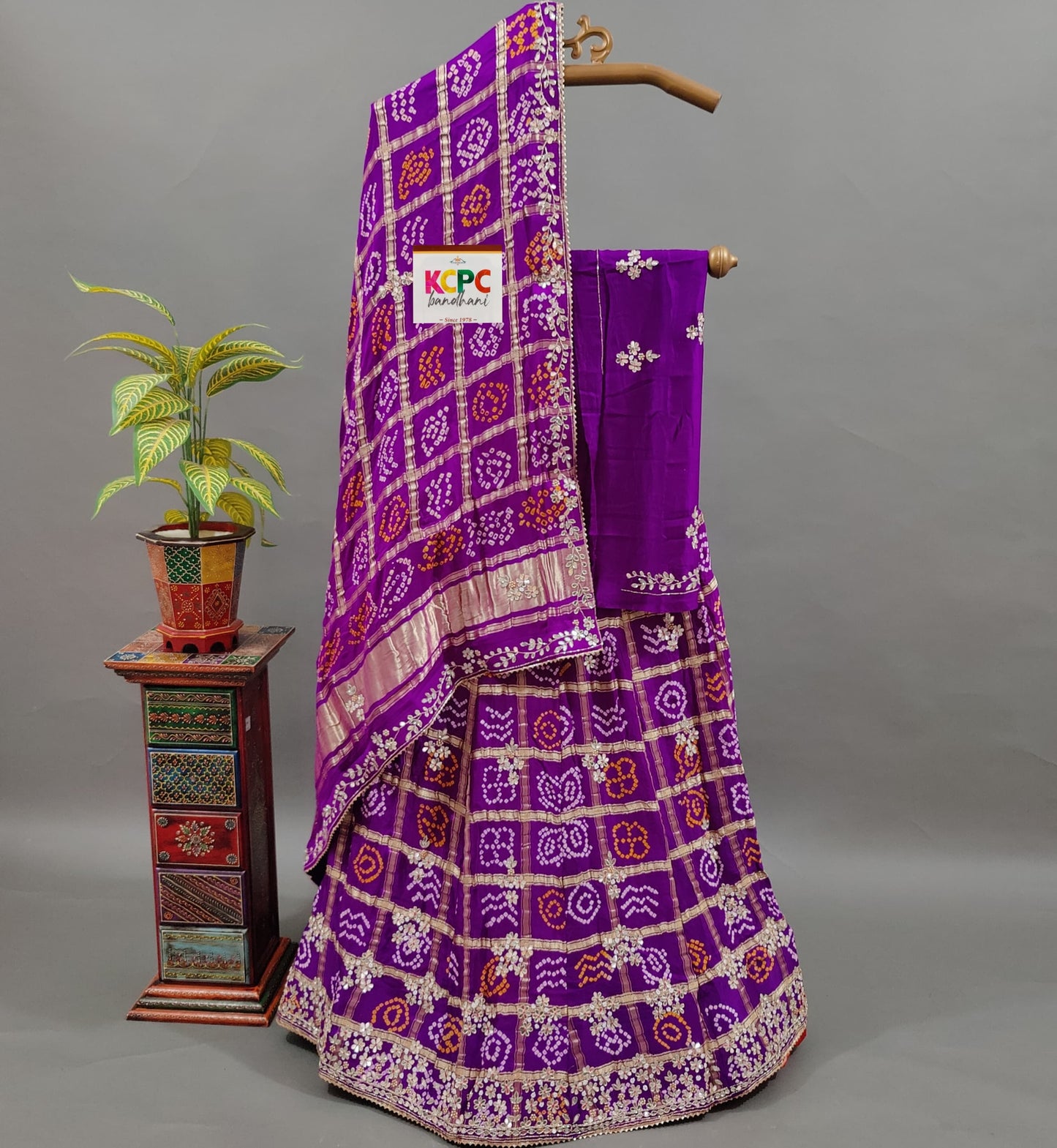 Pure Gaji Silk Bandhani Ghatchola Handwork Lehenga, NR, satis