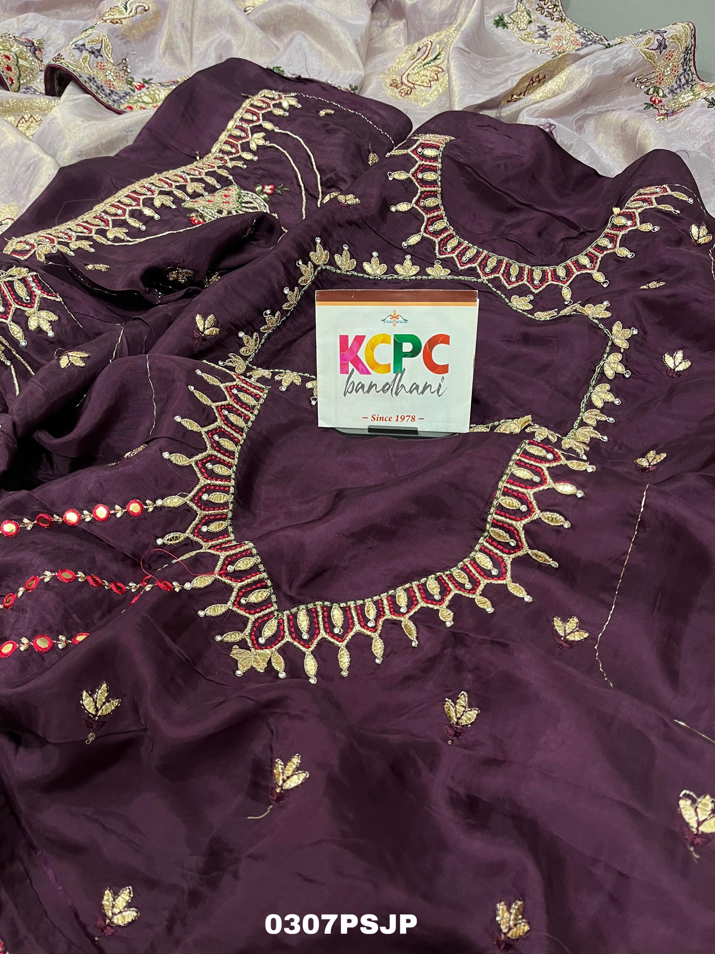 KCPC Latest New Pure Munga silk Heavy kashida Embroidery Saree With Blouse,JP