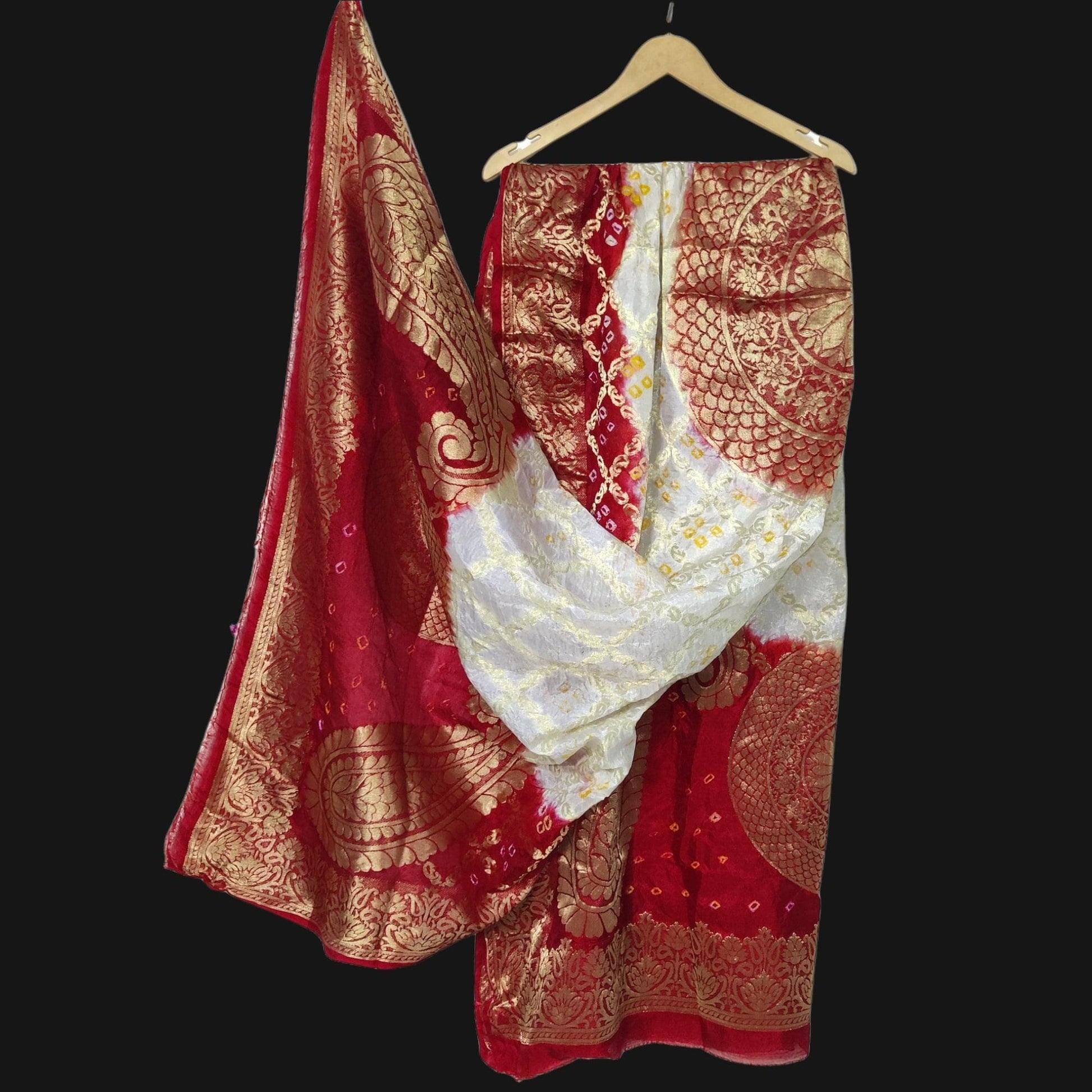 Banarasi Bandhej Gharchola Kerry Chand Dupatta Or Kc White Red Panetar