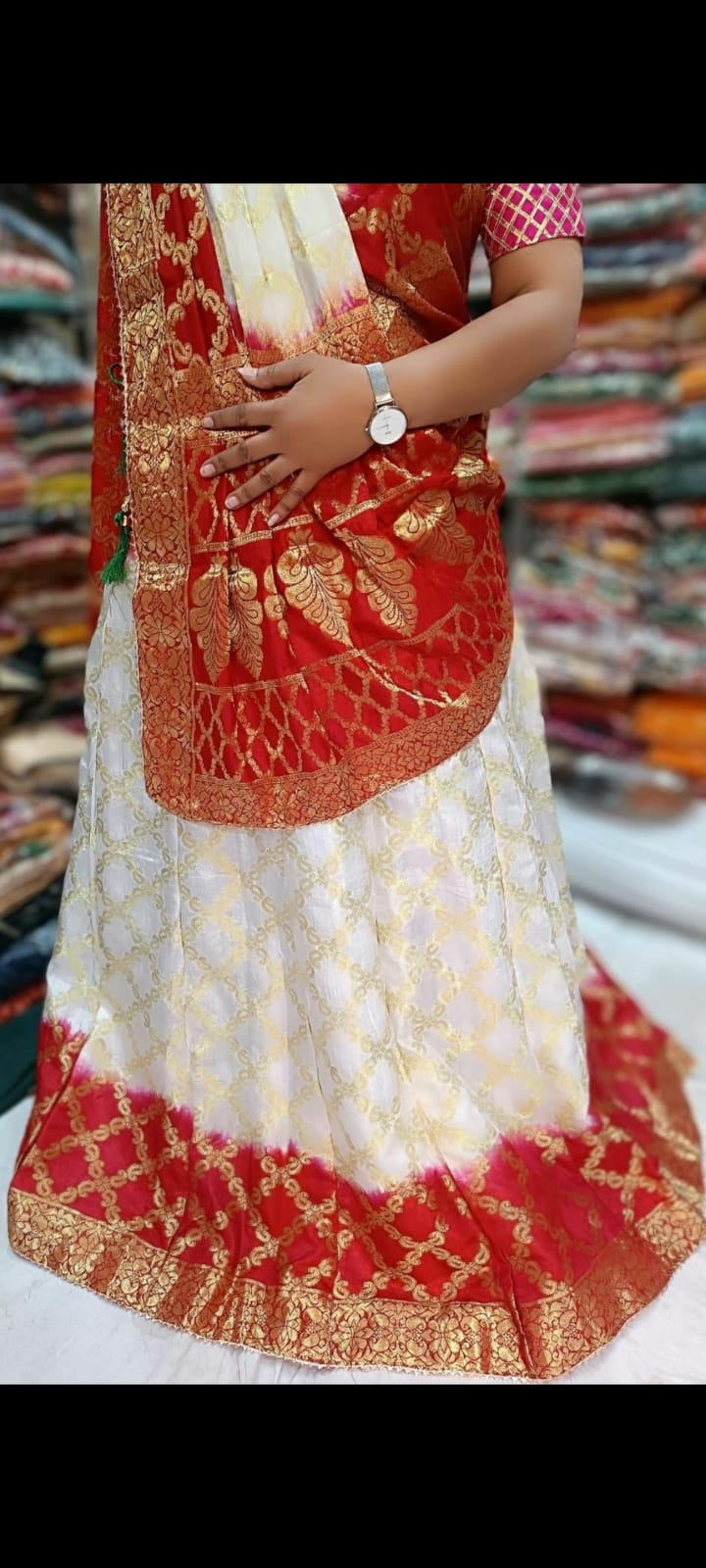 Rajasthani Bandhej Traditional Zari Ghatchola Lehengas Kml Or White Red Lehenga