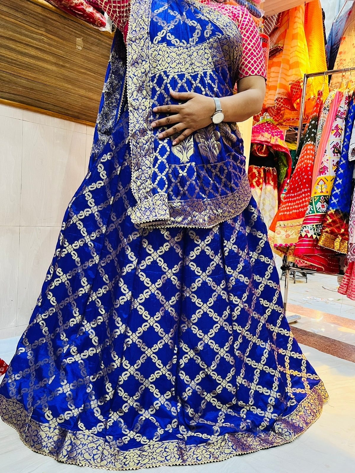 Rajasthani Bandhej Traditional Zari Ghatchola Lehengas Kml Or Blue Lehenga