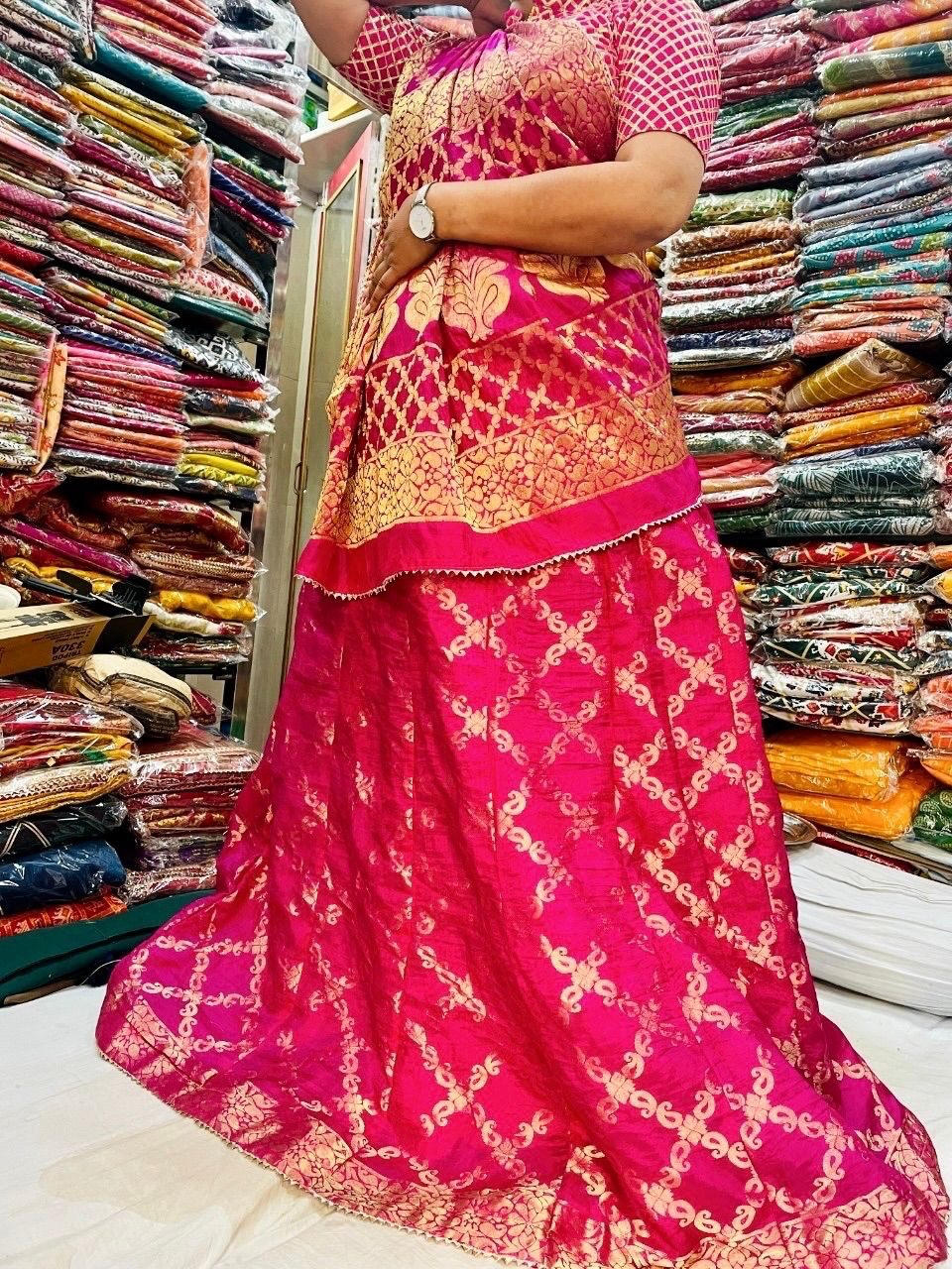 Rajasthani Bandhej Traditional Zari Ghatchola Lehengas Kml Or Rani Lehenga