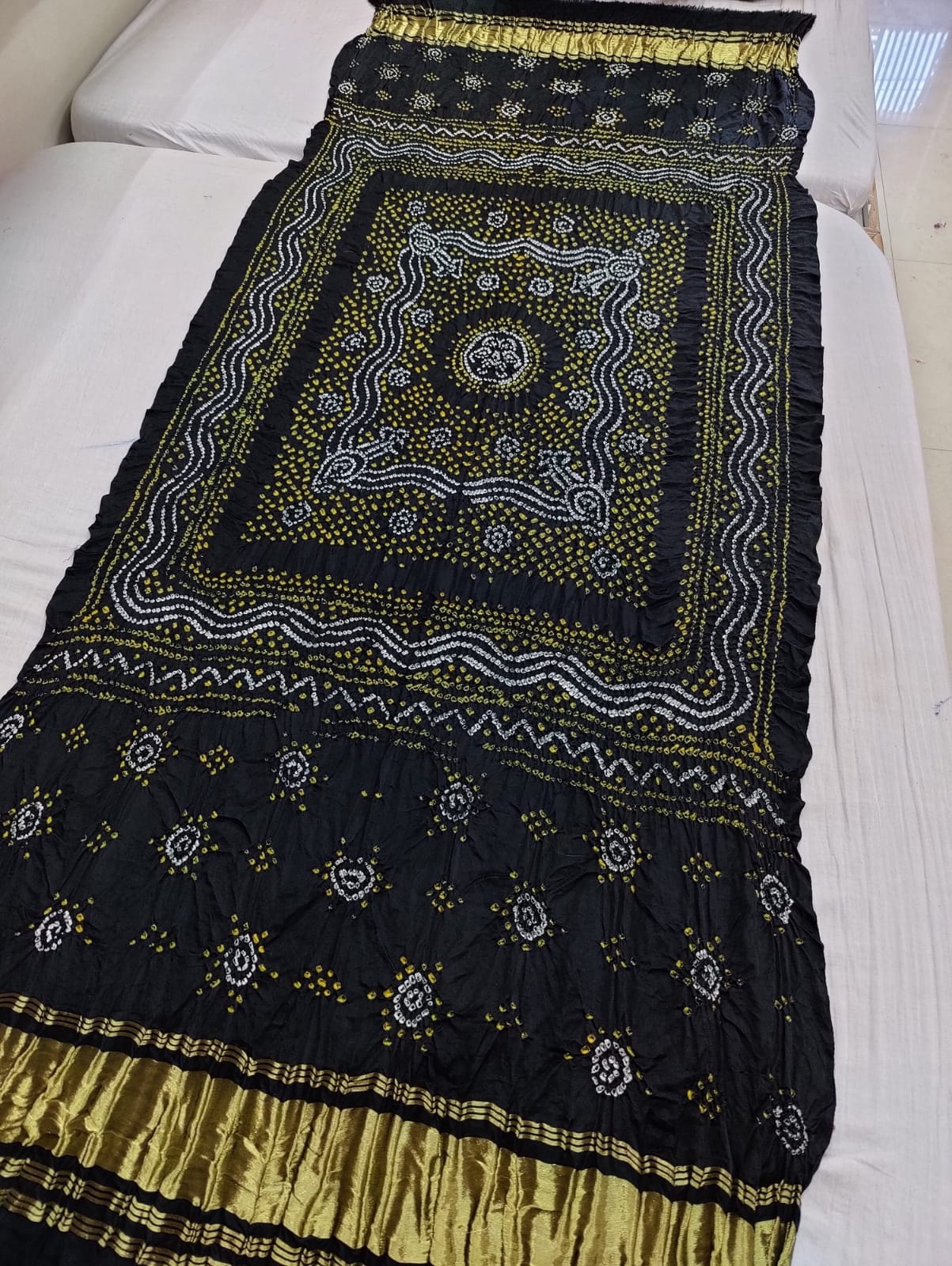 Pure Gaji Silk Bandhani Chandokhani Dupatta Nr Kcpc Black