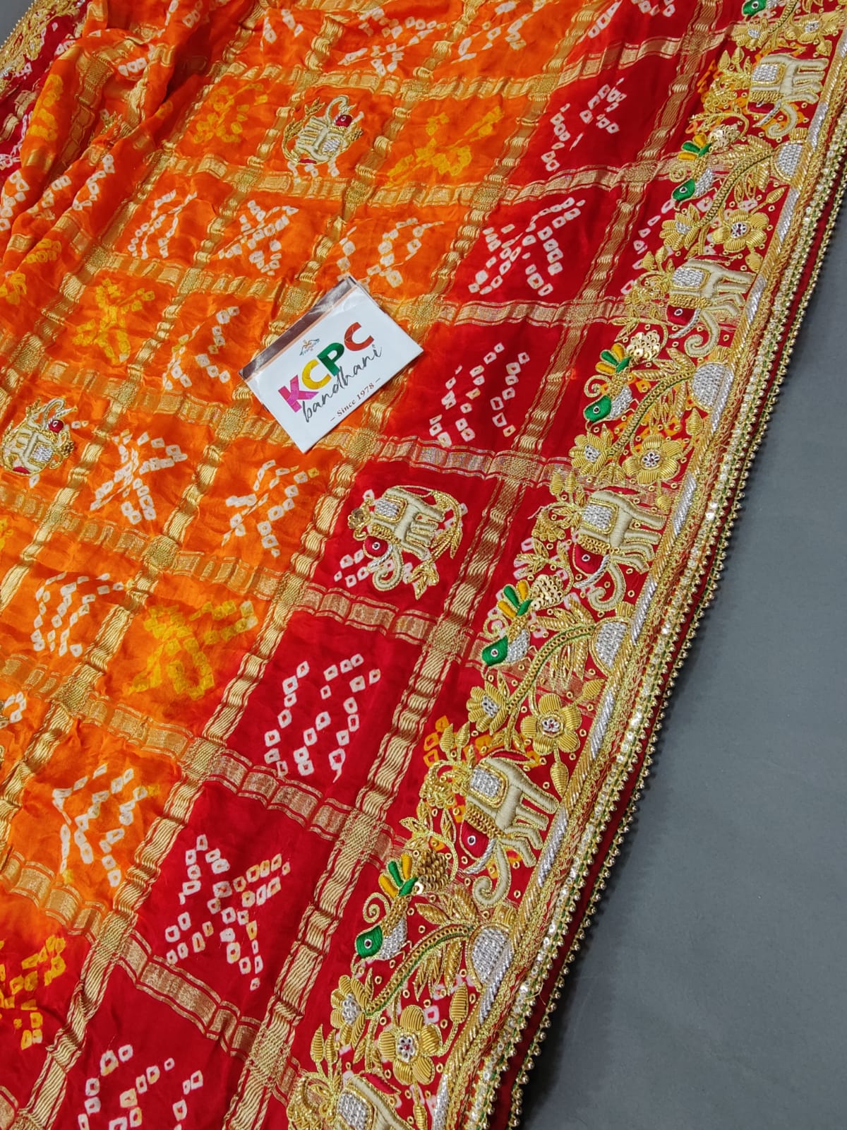 Ethnic Trending Pure Gaji Silk Bandhani Jardozi Work Ghatchola Chunri Pila Odhna in Aara Tari Handwork