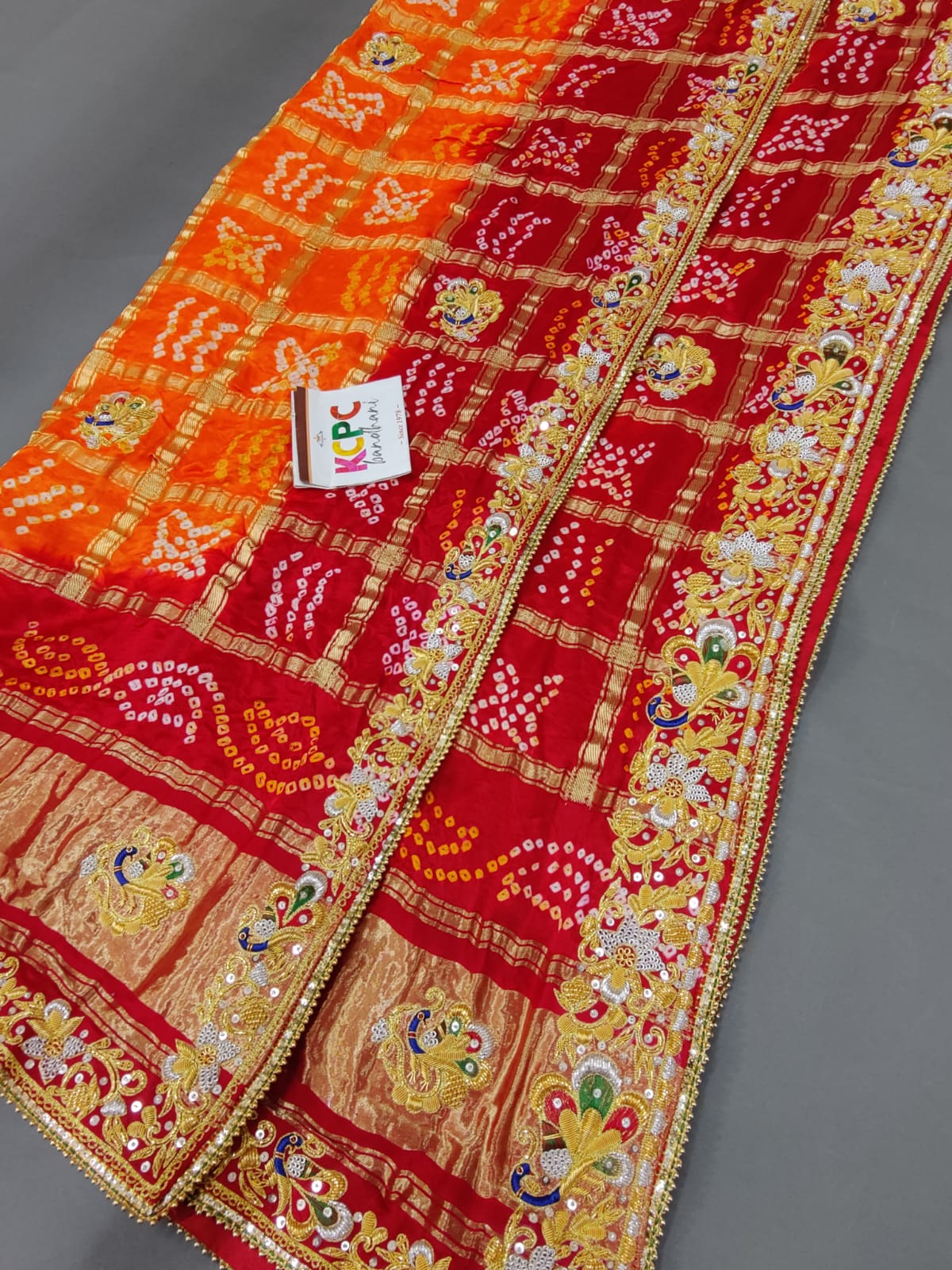 Mahajani Trending Pure Gaji Silk Bandhani Jardozi Work Ghatchola Chunri Pila Odhna in Aara Tari Handwork