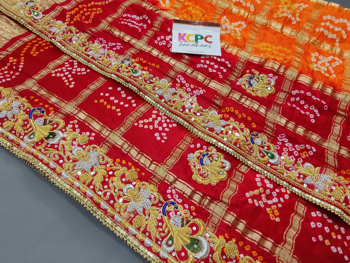 Mahajani Trending Pure Gaji Silk Bandhani Jardozi Work Ghatchola Chunri Pila Odhna in Aara Tari Handwork