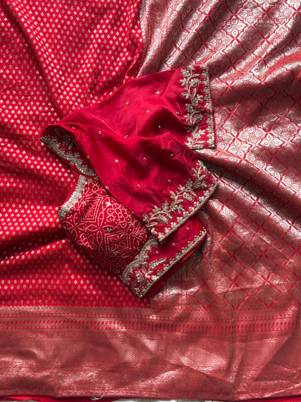 Excuslive& premium arrival banarasixbandhanisarees♥️