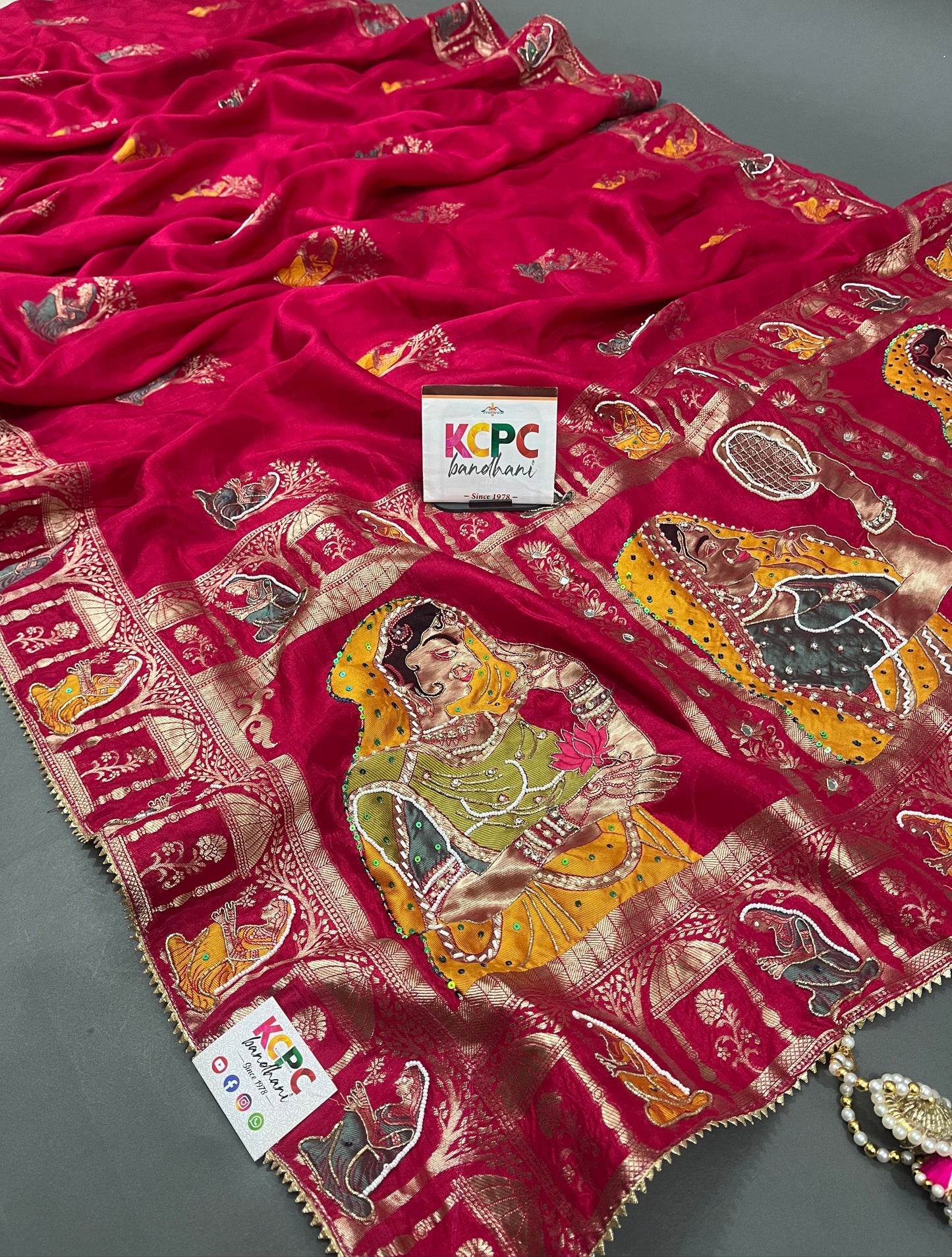 Latest pure munga silk fabric karwa Chouth special saree smj