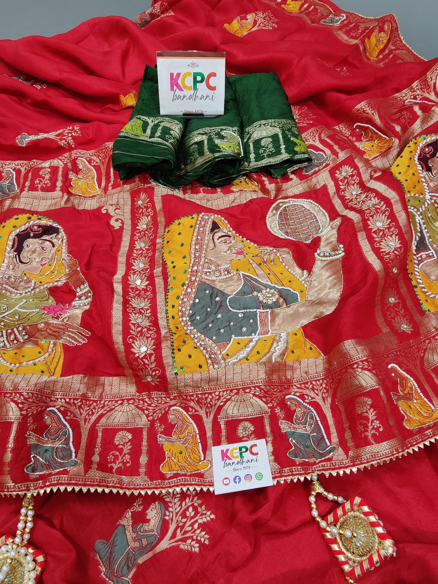 Latest pure munga silk fabric karwa Chouth special saree smj