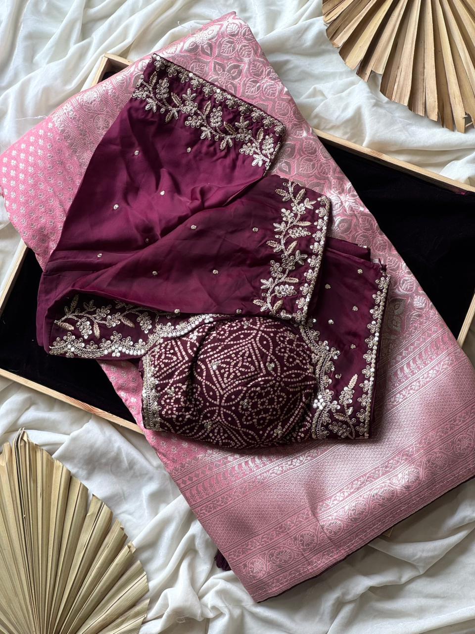 Excuslive& premium arrival banarasixbandhanisarees♥️