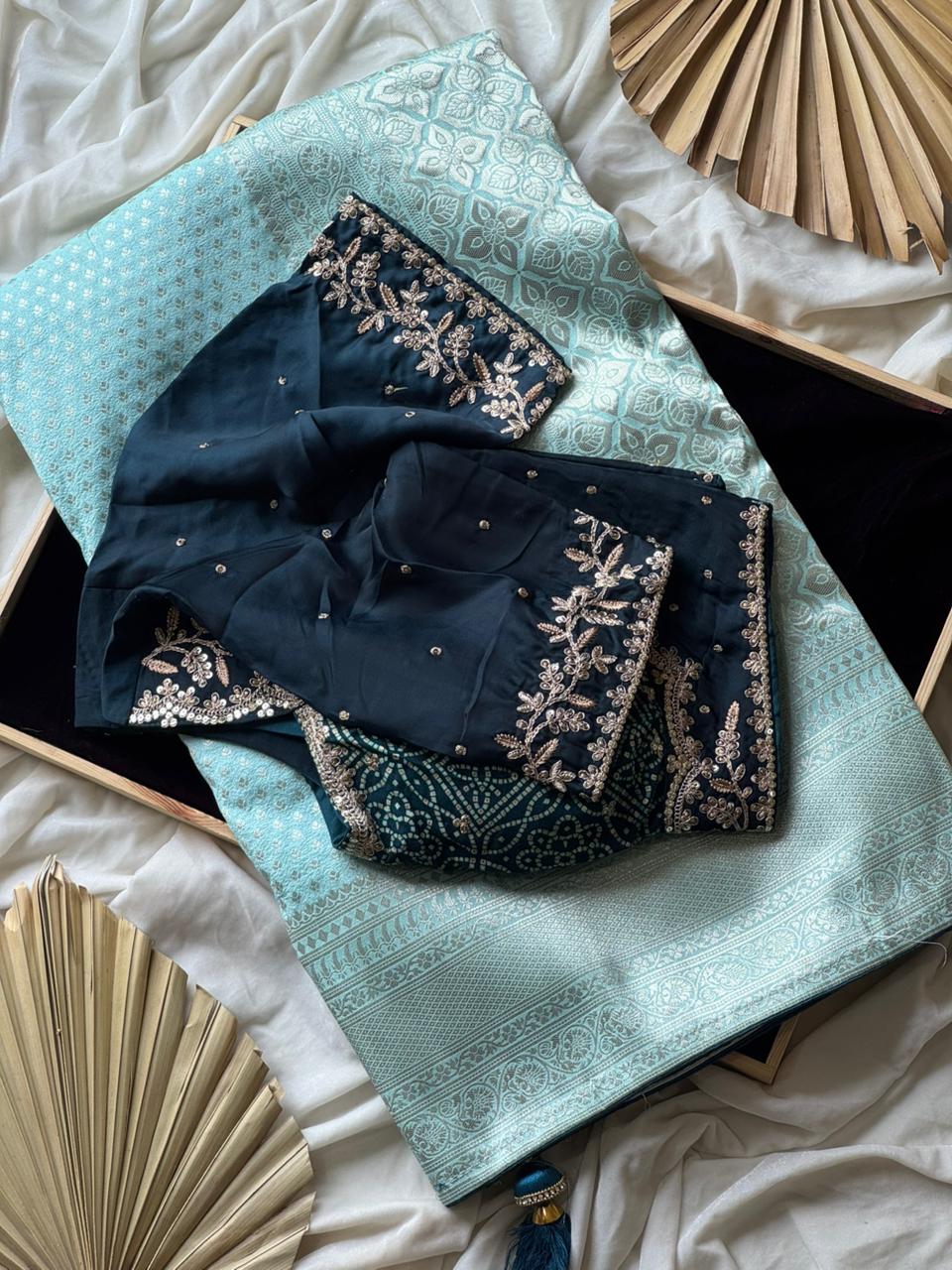 Excuslive& premium arrival banarasixbandhanisarees♥️