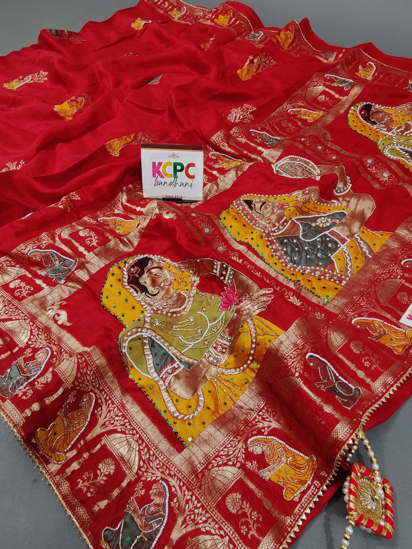 Latest pure munga silk fabric karwa Chouth special saree smj