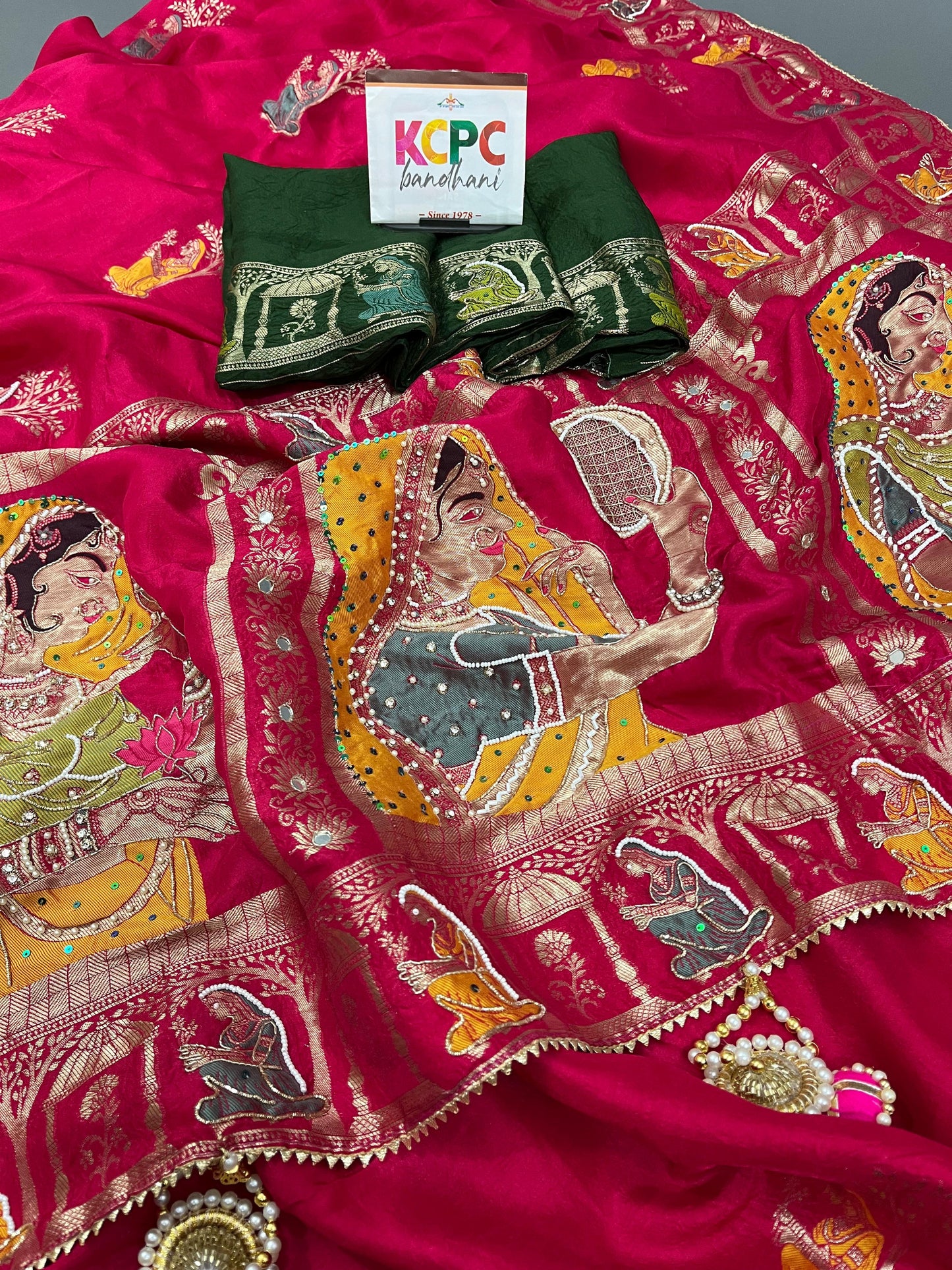 Latest pure munga silk fabric karwa Chouth special saree smj