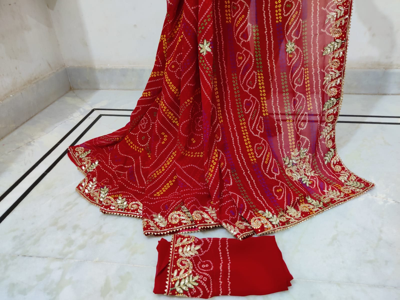 Bandhani Silk Saree | Handwoven Pure Silk | Meenakari | PV RJ 20 –  Panjavarnam